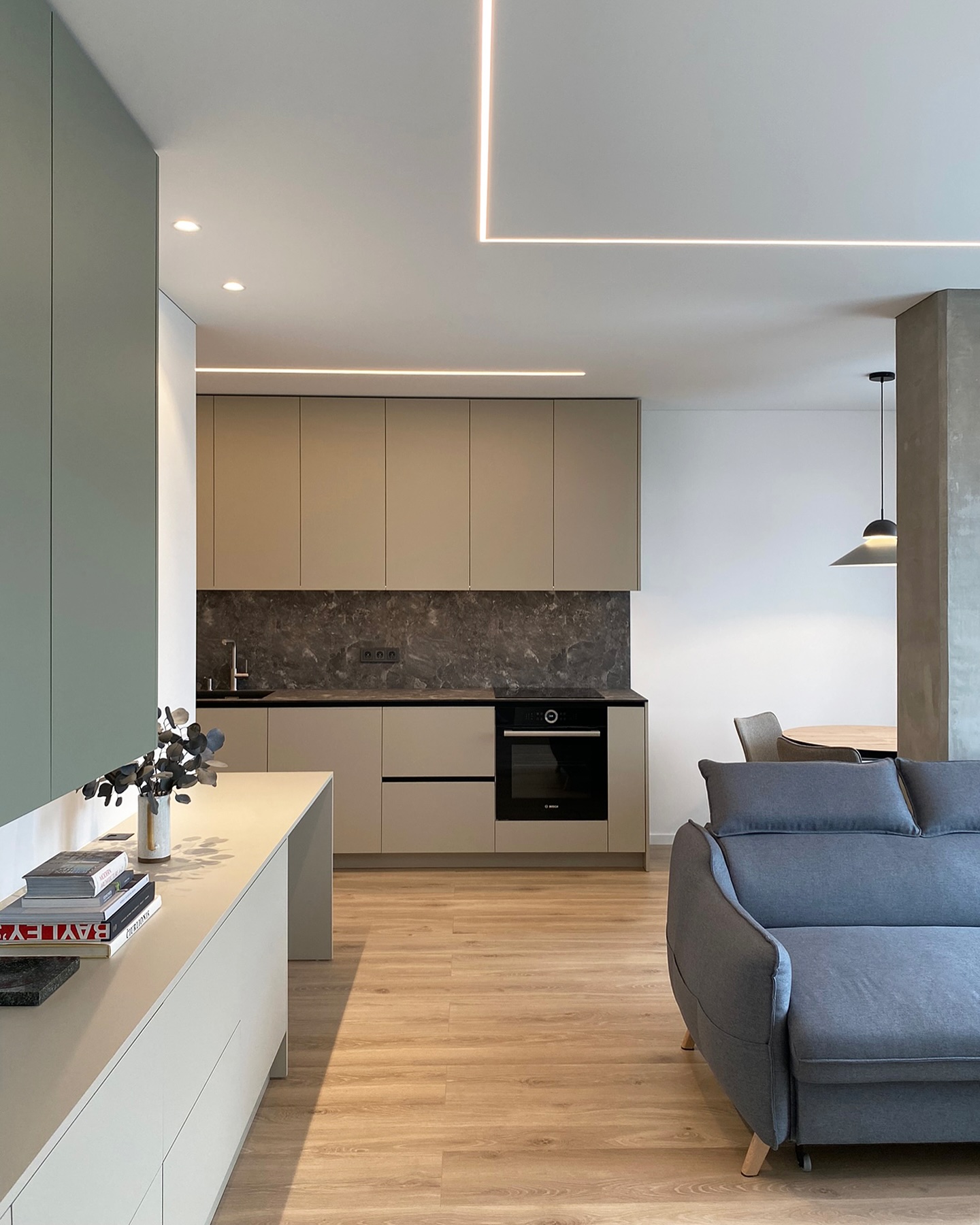 Kalbame apie interjero tendencijas 2025-iesiems metams. Kokių naujovių tikėtis?
Skaitykite čia:
https://www.yit.lt/bustas/namu-tinklarastis/2025/kaip-isirenginesime-namus-2025-aisiais-daugiau-demesio-gamtai-ismanumui-ir-tvarumui
-
#interior #interjeras #interjerodizainas #interjeropaslaugos #interjerodetales #dizainas #architektūra