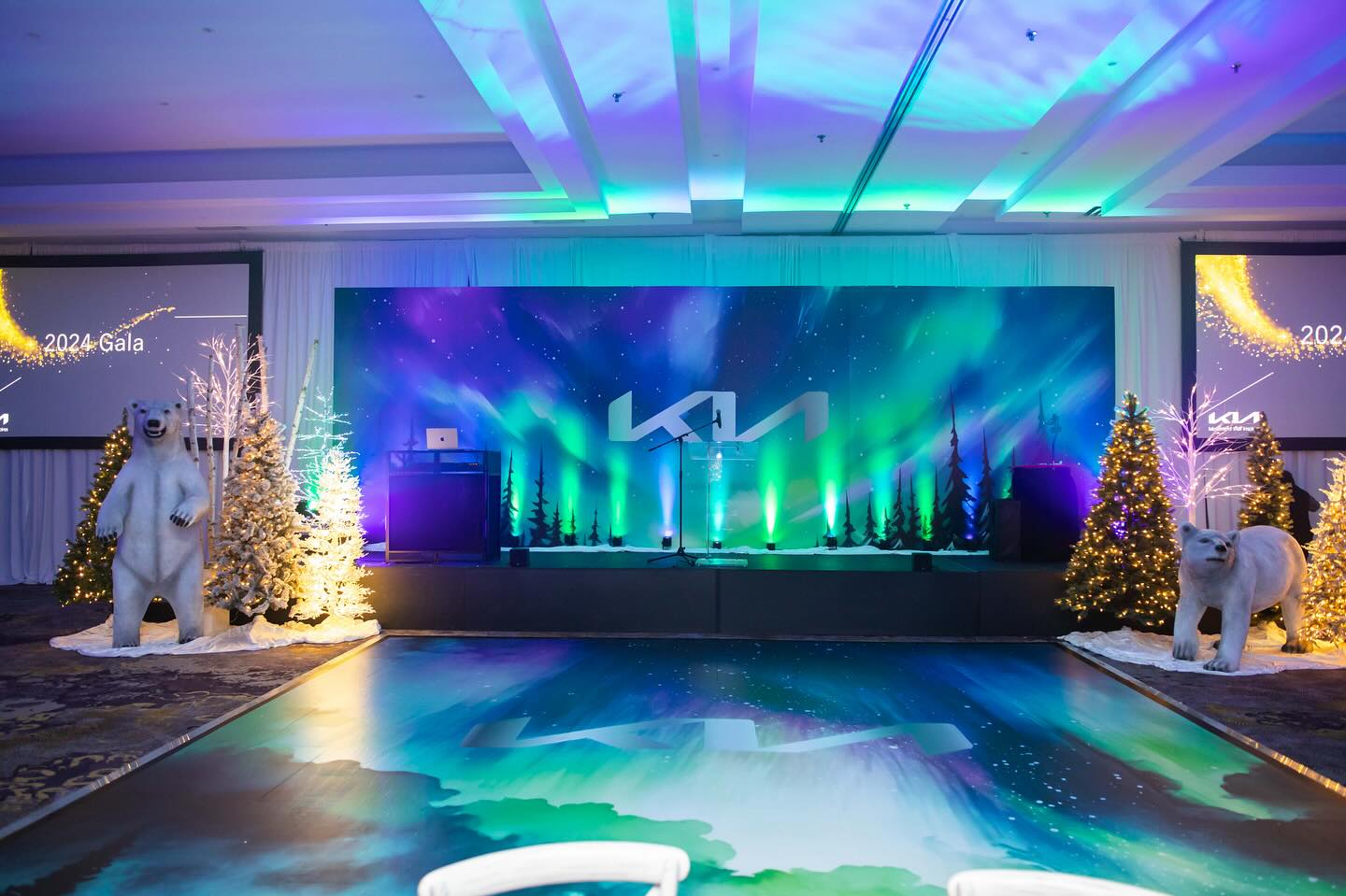 ✨ A Winter Wonderland Like Never Before ✨
This year, winter magic reached a whole new level with an awe-inspiring Northern Lights experience! Thanks to the seamless integration of the well designed lighting, the snowy landscape was transformed into a breathtaking spectacle that felt straight out of a dream.
From shimmering auroras that danced across the sky to immersive visuals that transported us to another world, this experience truly elevated the wonder of winter. ❄️
A huge thank you to @savi.av for making this magical vision come to life. Your creativity and innovation have forever changed how we see and feel the beauty of winter. 💫
#WinterWonderland #NorthernLights #AugmentedReality #MagicalExperience #Grateful #InnovationInNature