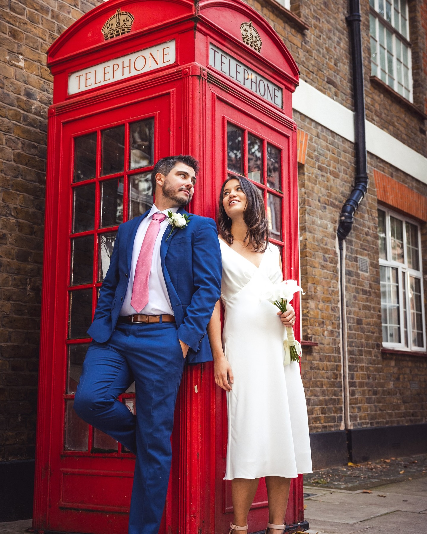 The Perfect Wedding Photographer Doesnโt Exist..๐ฑ the Right One Does ๐คซ
Iโve got a new blog on https://www.mypersonalphotographer.co.uk/blog ๐ธ๐๐ฉโ๏ธ #marrymeinchelsea #chelseaoldtownhall #chelsea #wedding #weddingphotography