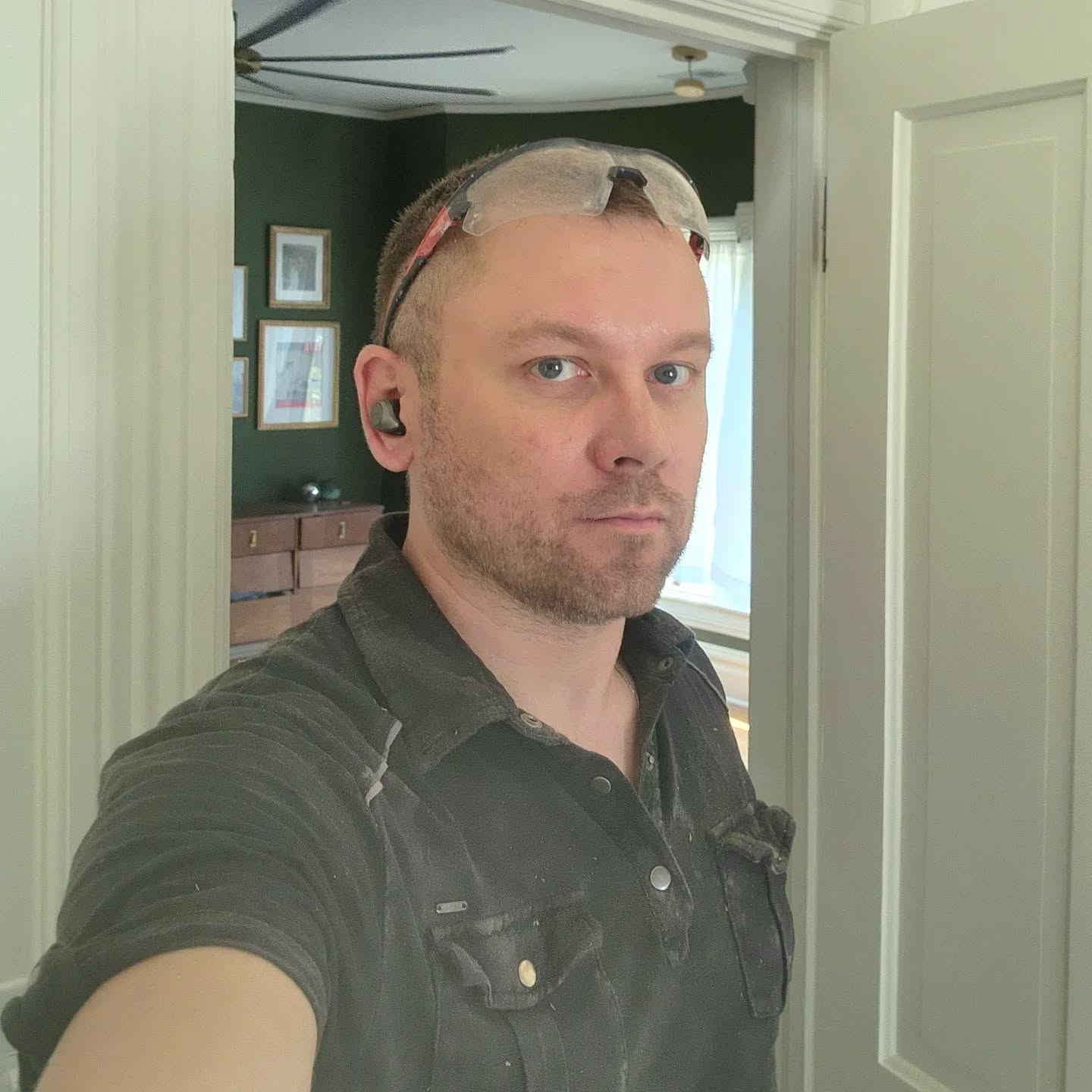 "If you don't have construction dust on your clothes, you're just not in the know! But when the project is finished — it's all worth it! 🧱💥 #dustyworkdays #construction #builderjourney"