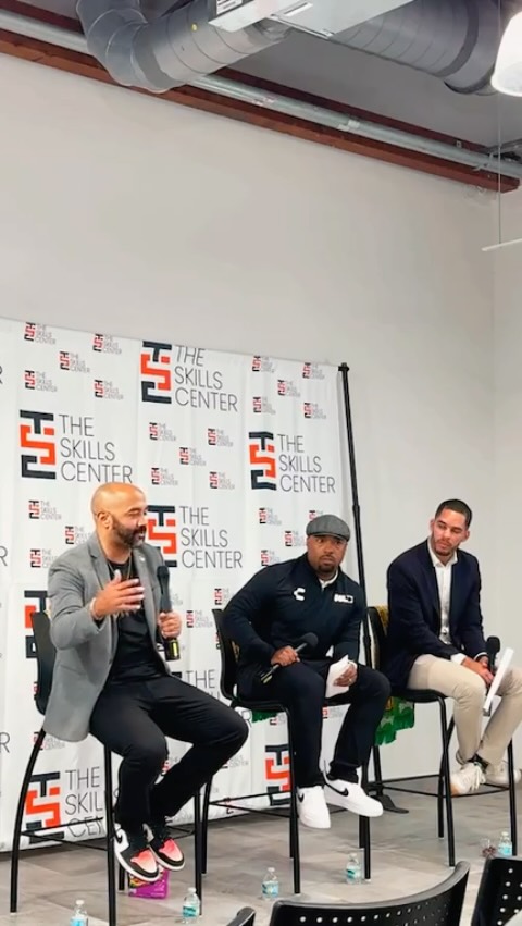 MLK Beloved Town Hall presented by @cinco_strong in Tampa, Florida hosted by our own @tony_tony_tone_01!