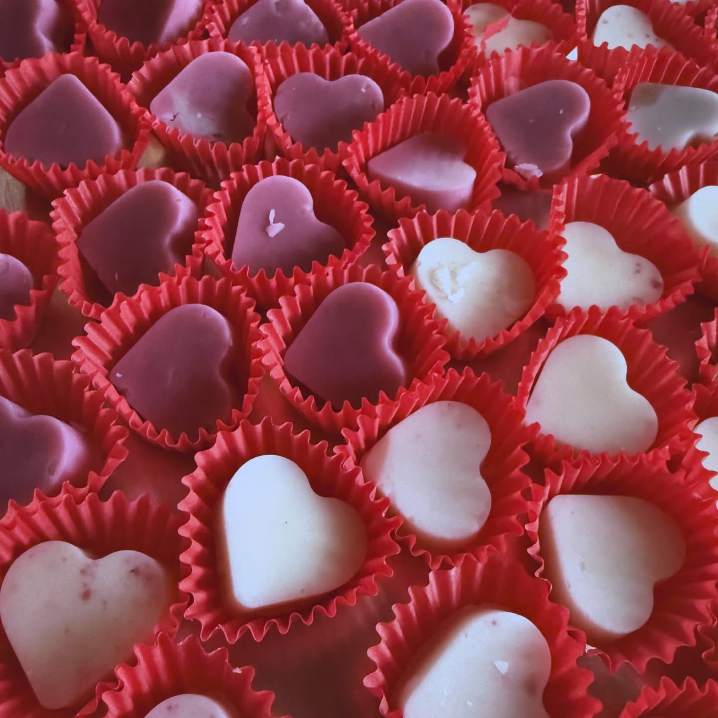 Wax melts have arrived! just in time for this weekend’s event @commonwealthbrewco_ffx get the first access to our Valentines Drop before it enters our store. Along with our biggest sale on goods, of the year. Don’t miss out!