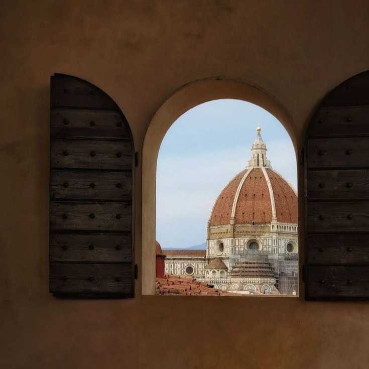 Are you dreaming of a view like this for your Italian Destination Wedding?
Let us help you make that vision a reality!
✨ Hear about our Destination Wedding Packages featuring some of the most stunning Italian venues. Click the link in bio to book your free call today! 💌
#ItalyWedding #SmallWeddings #IntimateCeremonies #DestinationWedding