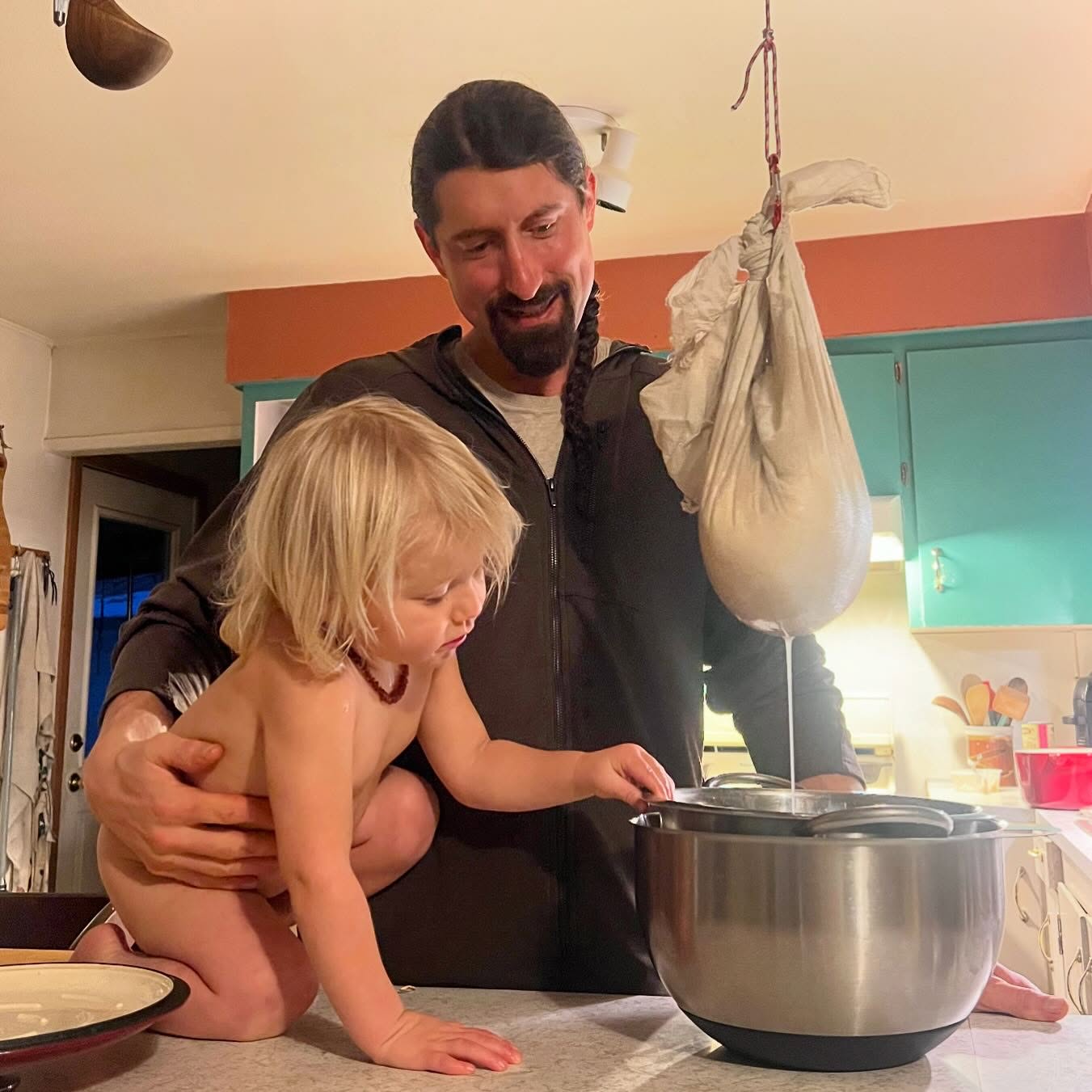 More goat milk means more goat cheese 🧀
We’ve been conserving this winter, only making cheese once or twice a month. We are looking forward to the surplus of milk, so we up our chèvre consumption!
#goats #goatcheese #smallfarm #homestead