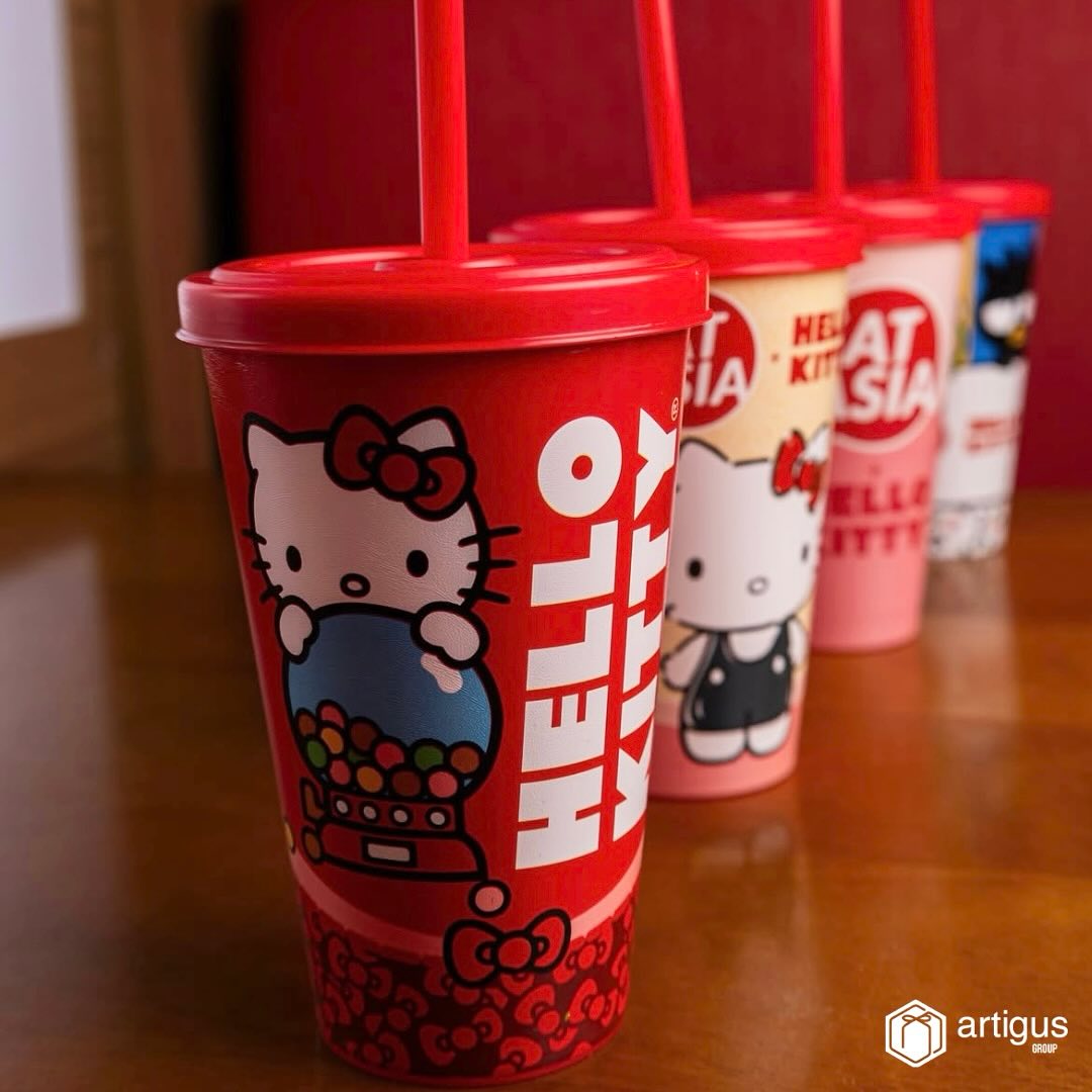 A Artigus Group traz a magia da Hello Kitty para você! ✨
Os copos da Hello Kitty foram feitos com todo o cuidado e qualidade que só a Artigus Group pode oferecer.
Para orçamentos consulte o nosso comercial (11) 97092-1209📲
#artigusgroup #artigus #produtos #mkt #hellokitty #eatasia