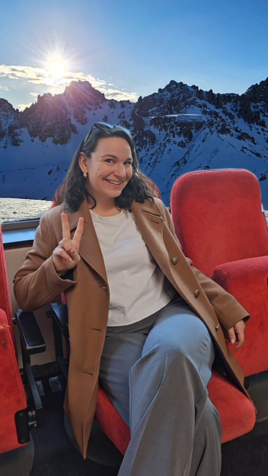 Businessaccount hier, Verknüpfungen dort und doch passt nichts zusammen? Das Meta-Universum kann einen manchmal zum Verzweifeln bringen. Vor allem, wenn man Werbeschaltungen planen will. 😵💫😱
Aber hey! Wir helfen gerne! 🤗
Christina ist ein absoluter Profi in diesem Bereich und weiß, wo die häufigsten Probleme, Fehler und Schwierigkeiten liegen.
Also nicht verzagen und einfach Christina fragen!
#agenturausgefuchst #ausgefuchst #meta #socialmediacreative #socialmediaagentur #facebookads #facebookmarketing