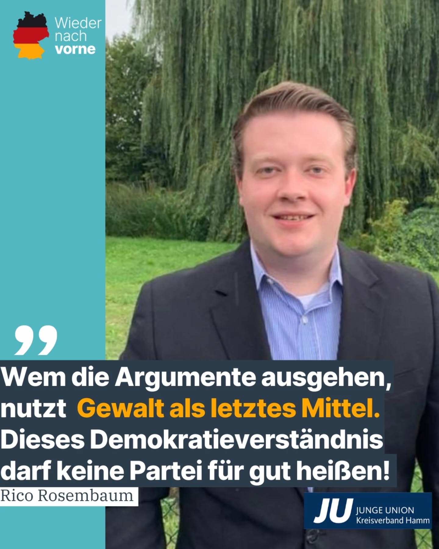 Eine gute Argumentation gilt als Basis im politischen Diskurs. Allerdings fehlt laut Rico davon jegliche Spur. „Den politischen Diskurs zu beenden und Gewalttaten zu begehen, kann nicht der Weg eines Demokraten sein. Wir hoffen, dass die Täter umgehend gerecht bestraft werden."
Wir sahen #Danke an die #Polizei und #Sicherheitskräfte, die rund um die Uhr für unser aller #Sicherheit sorgen.
#wiedernachvorne#cdu#jungeunion#teammerz#merzimfebruar#politikwechsel