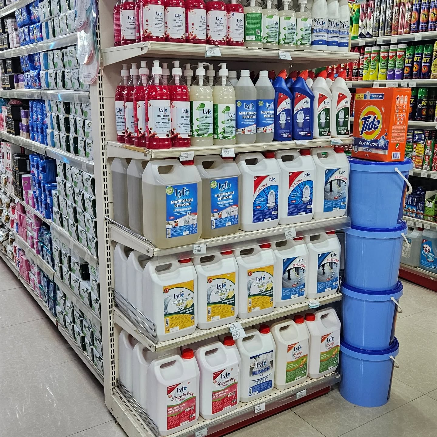 Good news✨️✨️
Product zetu za Lyfesoaps sasa zinapatikana @maisha_supermarket_ hapa City mall.
Karibu ujipatie