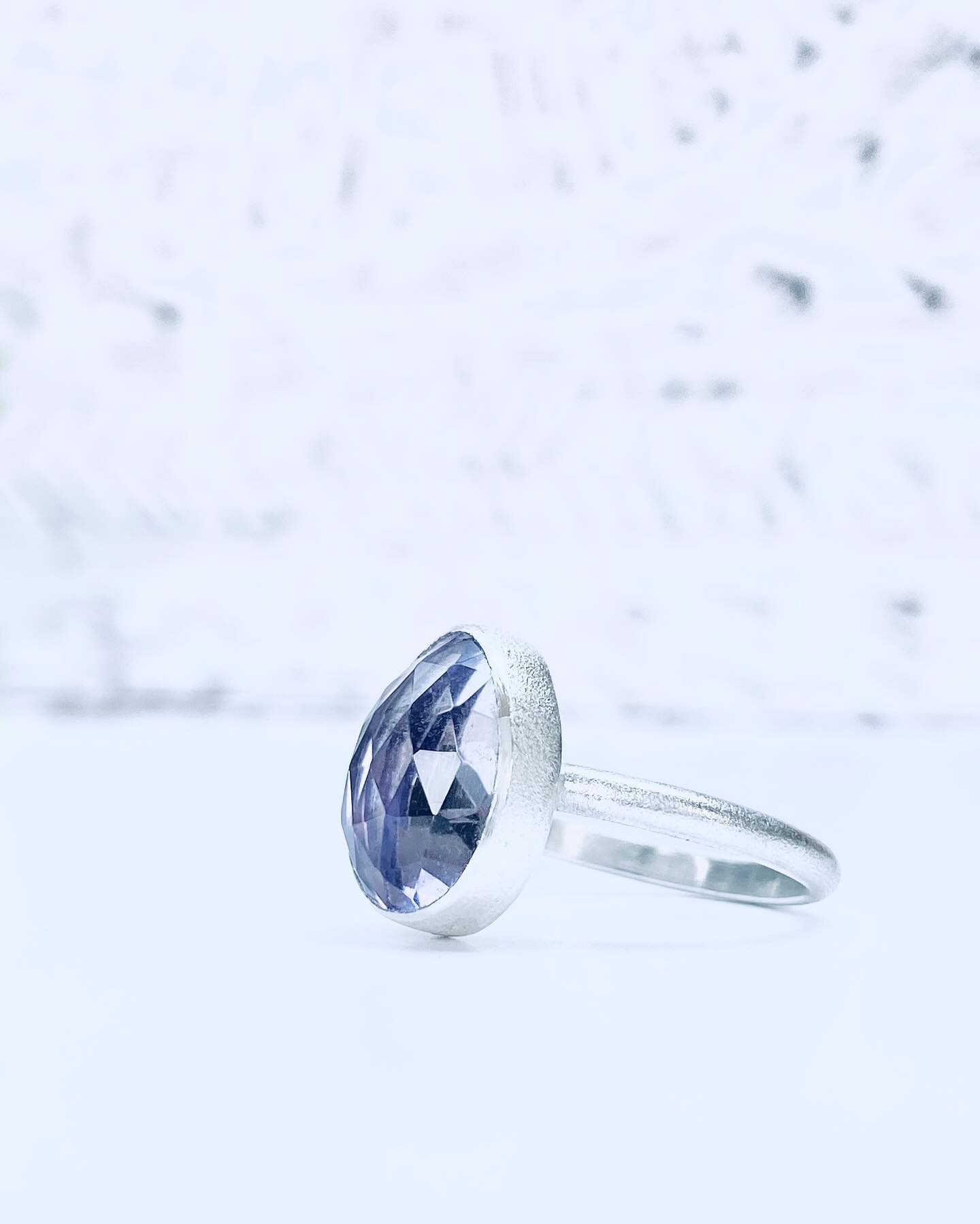 Anybody on the hunt for a very special FEBRUARY BIRTHDAY gift need look no further!
This stunning handmade ring is crafted from gently textured Sterling Silver and features a beautiful rose cut Pink Amethyst - the birthstone for February 💜
It’s custom made to order, so you can be sure of a one-of-a-kind piece. This ring is perfect for adding a unique touch of sparkle and colour to your jewellery collection, and the simple yet sophisticated design is perfect for any special occasion x
Beautiful jewellery, handmade in England.