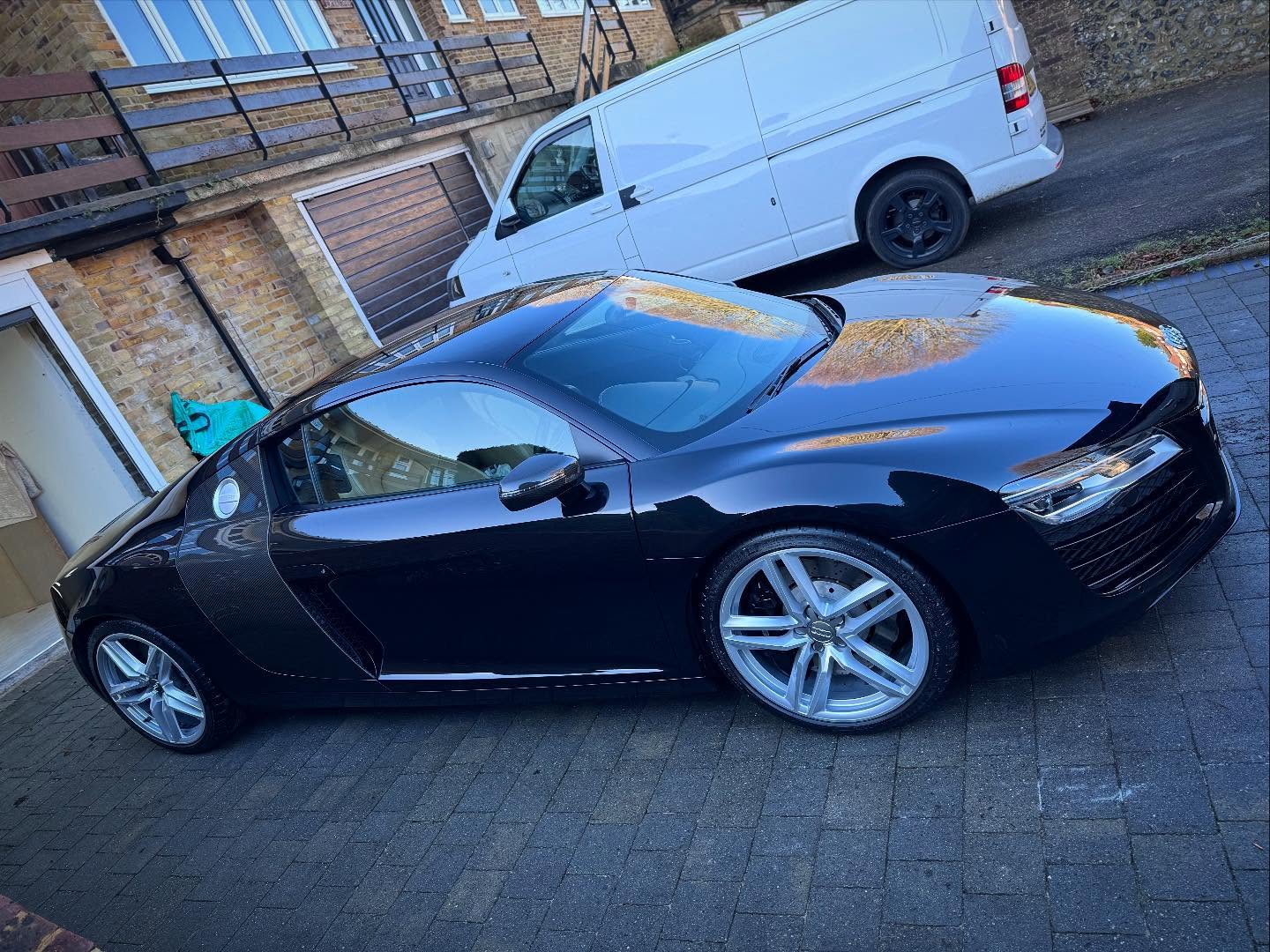 2013 R8 in mint condition #audi #audir8 #audir8v8