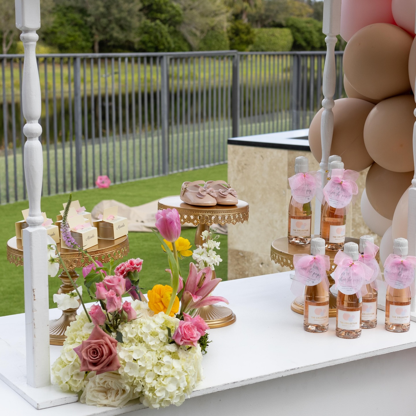 Beautiful baby shower for little princess M coming soon!
๐ธ Photography @amandabarbozaphotography
โจ Cart @babyshowermiami
๐ Beautiful Mom to Be @danidanisu