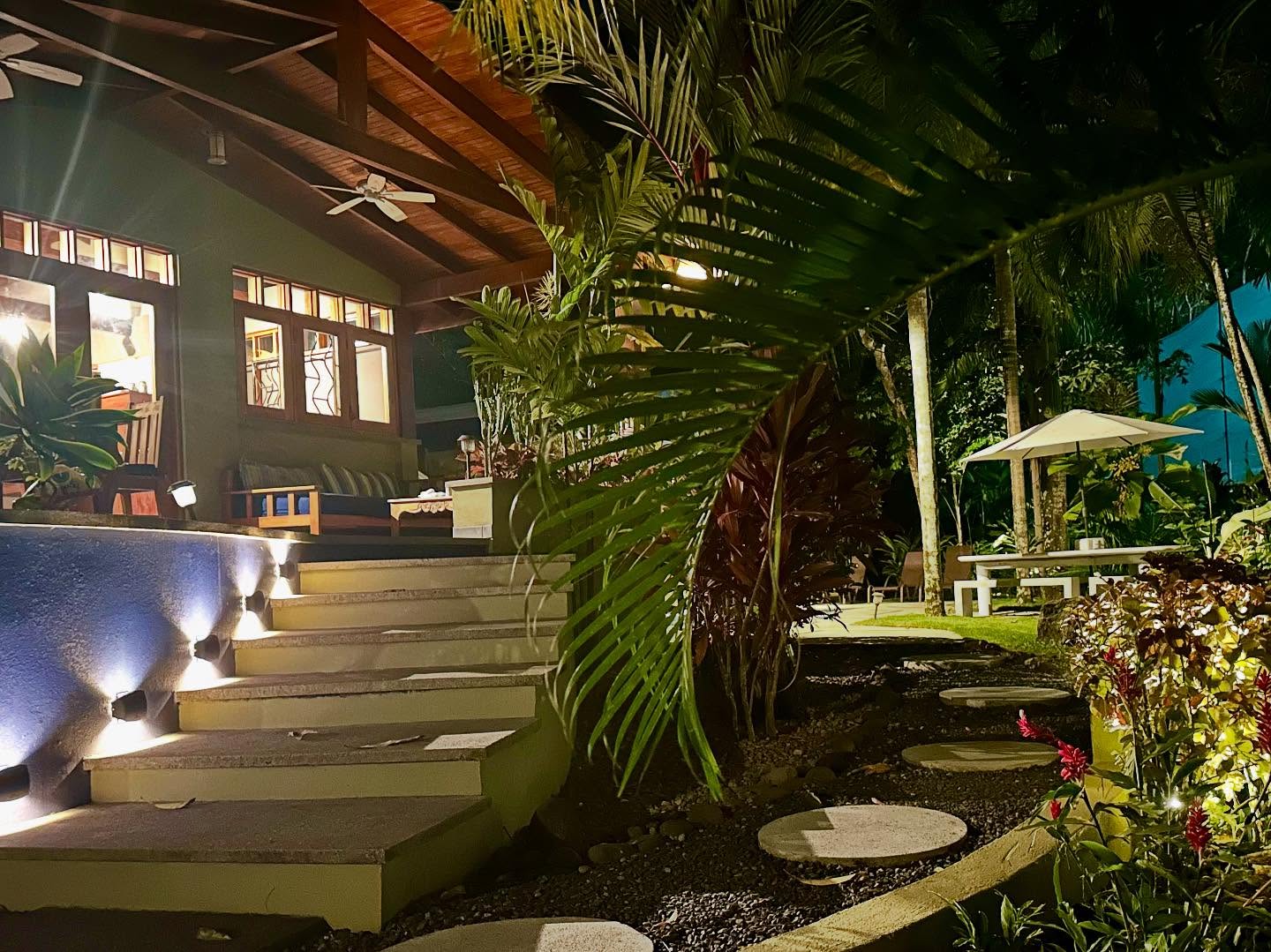 Beautiful Jaco Villa Sonidos del Mar. crprivatehomes.com