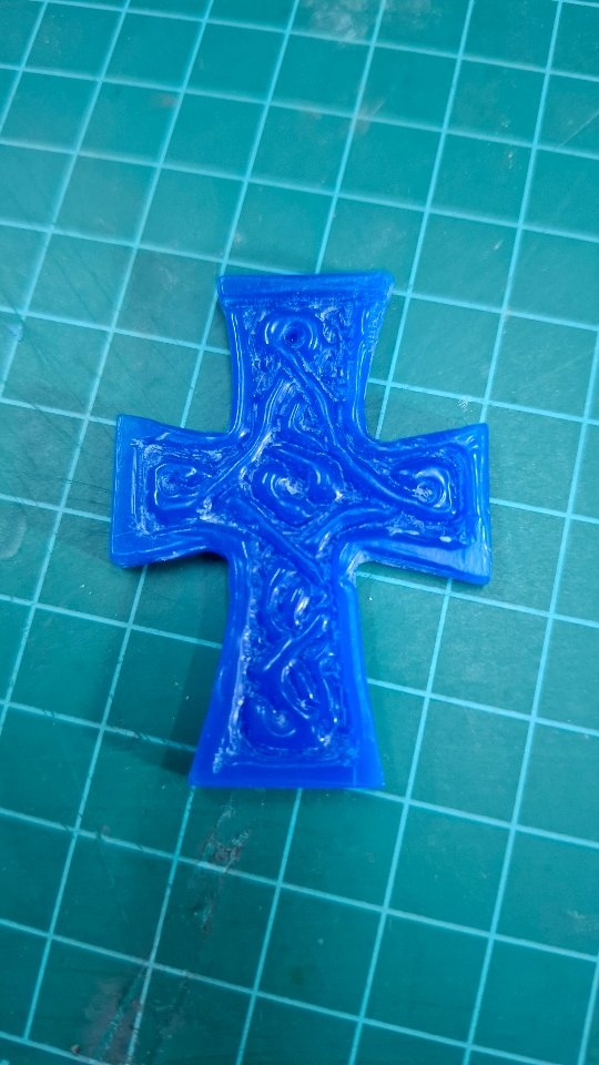 CRUZ CELTA
tallado en cera, por vaciar, si le interesa una copia mande privado, vaciamos en latón, estaño o plata.
También aceptamos comisiones.
#joyeriamexicana #joyeria #dijes #jewelry #dije #joyeriaartesanal #talladoamano #talladoencera #modeladoencera #prototipos #prototipo