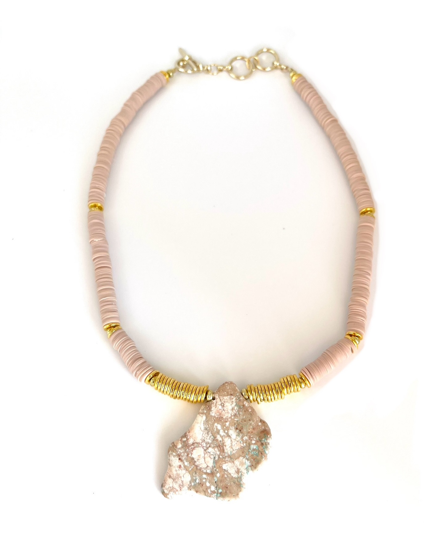 Our new Pink Jasper Heishi Necklace just landed, online! Visit www.great-dame.com to load up on Valentine gifts for you and the dames you love 💕
.
.
.
.
.
#necklace #pink #jasper #gold #heishi #greatdame