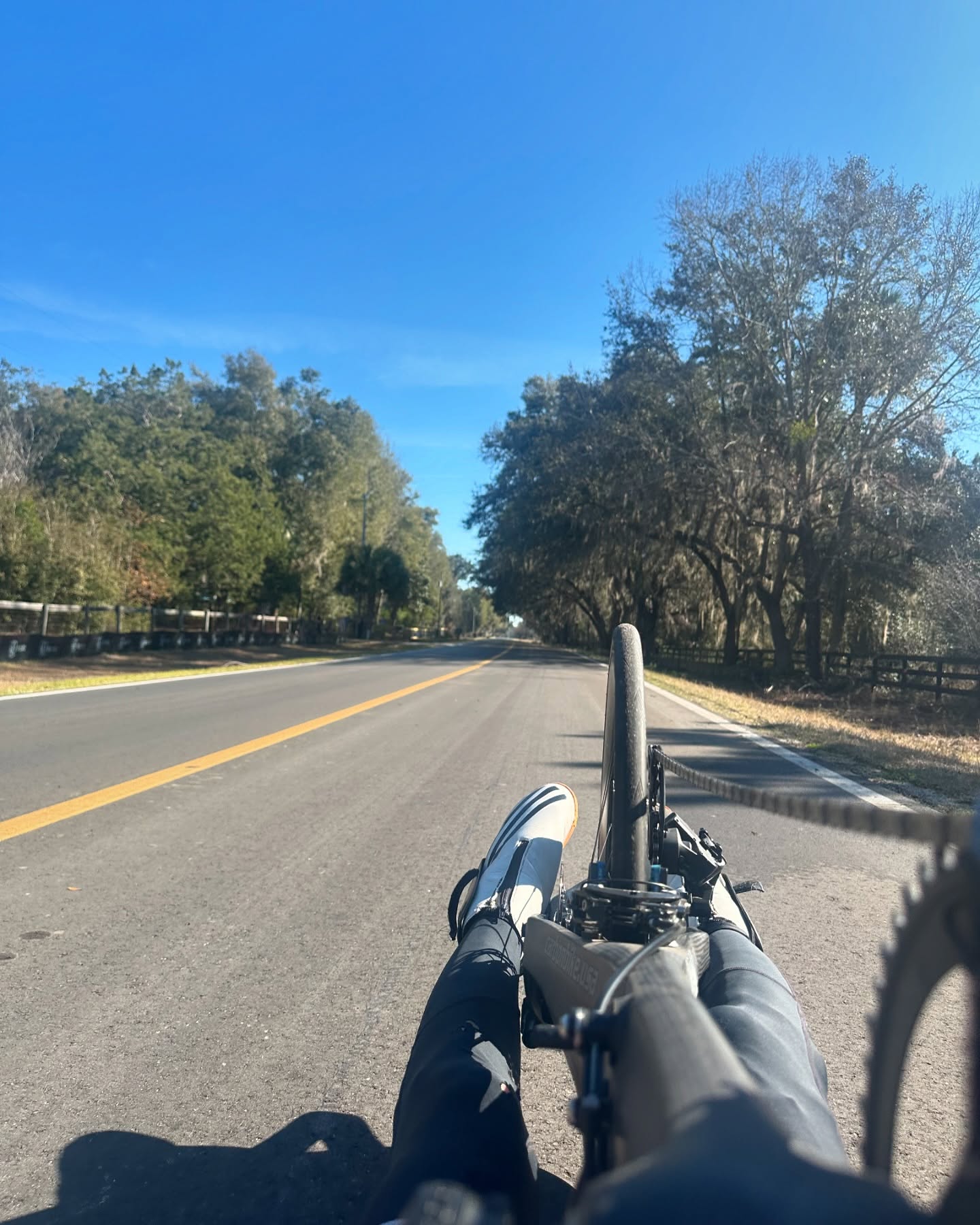 Tomorrow morning starts the beginning of race season here in Florida! I have been out here with my coach @leistungsdiagnostik_hannover and the @pva1946 learning and training leading up to The Swamp Classic! Feeling refreshed and ready after course recon today & forward to a strong race ahead! 💪🏻