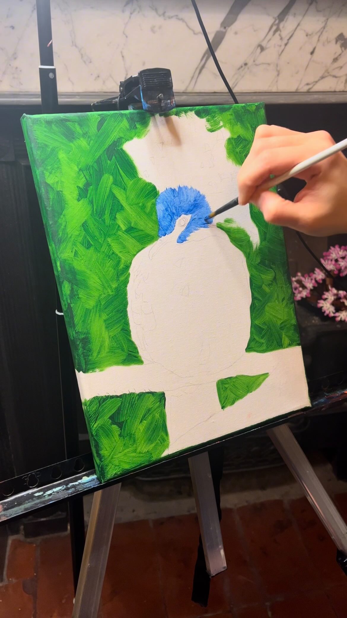 Getting some base colours down on my latest piece - the Victora Crowned Pigeon ✨ #victoriacrownedpigeon #artwork #workinprogress #wip #acrylicpainting #artistsupport