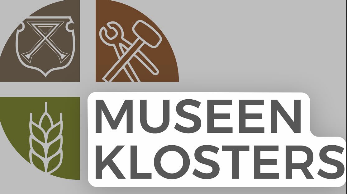 miär händ ä nüüi Websiitä, luägänd värbii uf: www.museen-klosters.ch😊#heimatmuseum#nutlihüschi#rohrmühle#schröderschmitte#klosters#prättigau#graubünden#walserkultur#heimatliebe#tradition#kulturgut