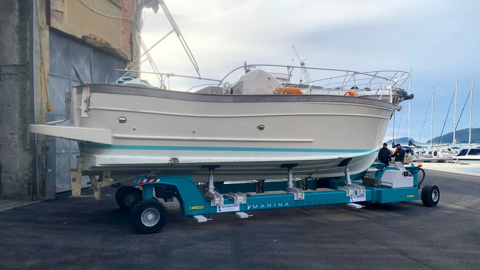 Last delivery 📌 #altoservice #boatmovers #shipyard #lastdelivery #sealife #boating