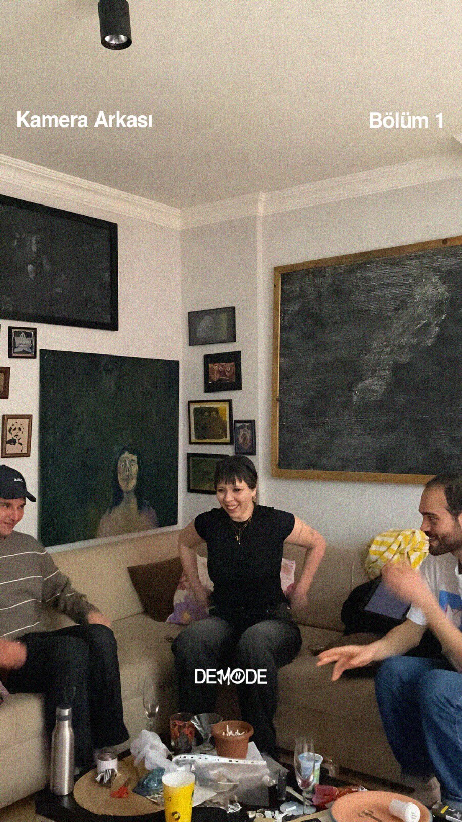 İçerik üreticimiz Zeynep’le bir söyleşi günü nasıl mı geçiyor? Hemen kamera arkasında bir göz atalım 🫣🫣
@yurtogluyasir
@mustafa___caglak
@zey_timur
Topluluğun bir parçası olmak ve yeni içeriklerimizi kaçırmamak için bizi takip etmeyi unutma!
Söyleşinin tamamına bio’daki linkten ulaşabilirsin ✌🏼✌🏼