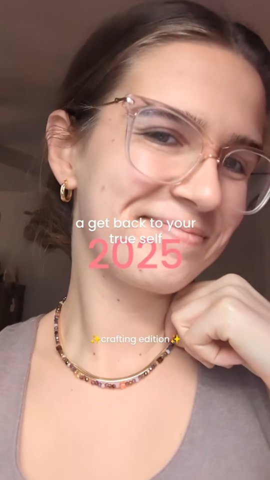 you guys beaded necklaces are so good, so easy, go get yourself some beads !!
rest rhythms don't necessarily need to look like "relaxing" -- @rebekahlyons names 4 rest pathways in her book "Rhythms of Renewal" : rest, restore, connect, & CREATE.
& y'all we were created to create so let's get crafting 🫶🏼✨
01.04.25