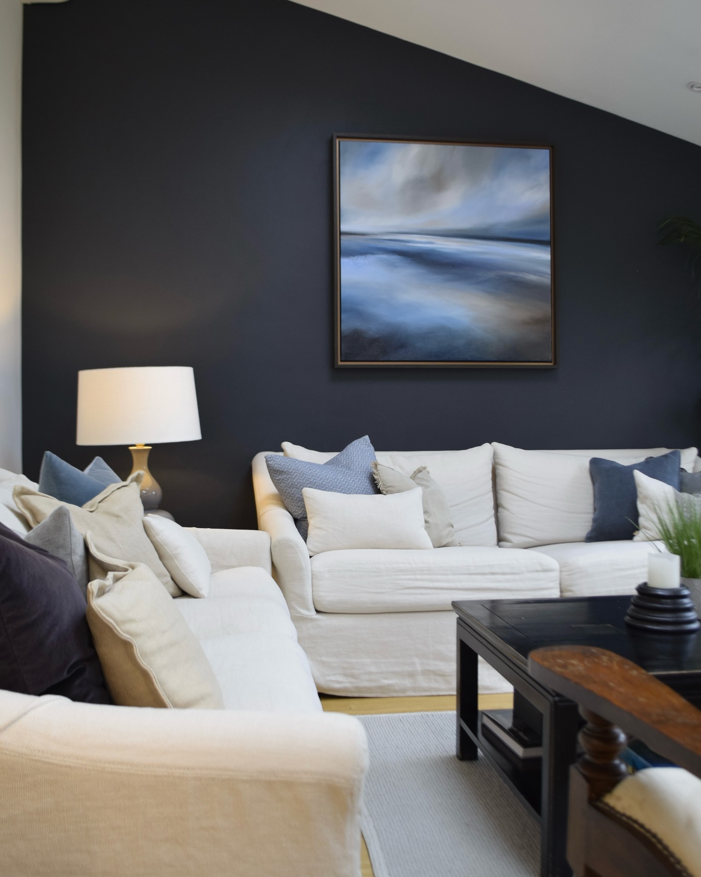 From vision to reality! ✨ I am so thrilled to finally share the Woodside Avenue project, a complete interior design renovation I was lucky enough to lead.
This space, just off the open-plan kitchen and dining area near Walton train station, was transformed into the perfect family home. My clients (now friends!) were a dream to collaborate with, even when I suggested a bold ink wall. They trusted the process, and the result? Pure magic! 💙 ✨
The contrast with the light linen sofas is just chef’s kiss, and the artwork adds that perfect touch of personality.
#interiordesign #renovationproject #familyhome #darkwalls #waltononthames #contemporary #livingroom #interiordesign #interiordesigner #home #designthatfeelslikehome #surrey #surreylife #homerenovation #loftconversion