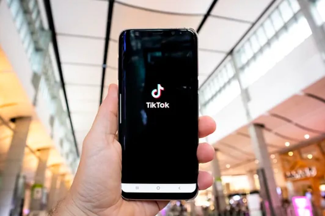 On Jan. 18, at approximately 10:30 p.m. EST, Tiktok was shut down for American users after Congress passed a law banning the app due to concerns that the platform’s relation to China poses a security threat. Read more of Nidhi Ponnaganti article here https://www.maclayandalusian.com/post/well-that-was-quick
Photo by Olivier Bergeron on Unsplash