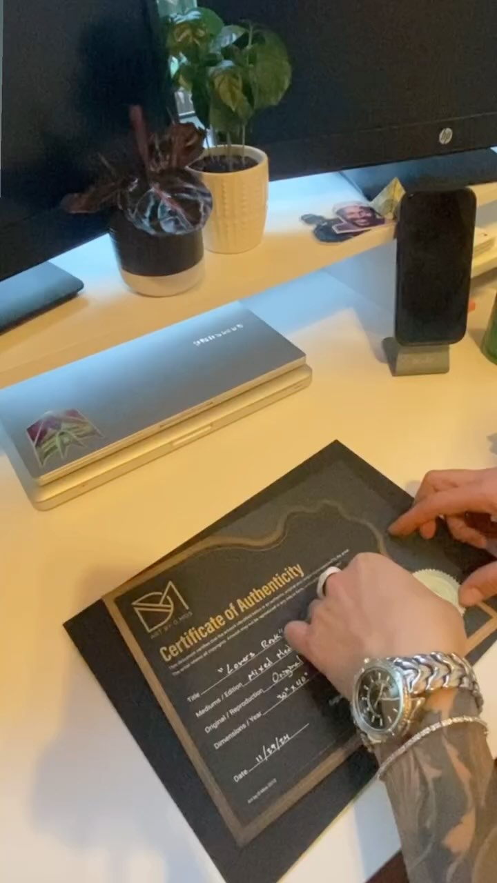 Brand new Certificate of Authenticities have arrived and they are stunning 🤩. Printed on triple-layered card stock, with a velvety soft finish. Completed with a custom gold embossed seal. Did these cost me a bag and a half? Yes!!!
But I prefer to see it as an investment. I want to continue to provide quality for collectors. There’s levels to this…
✌🏾💜🎨