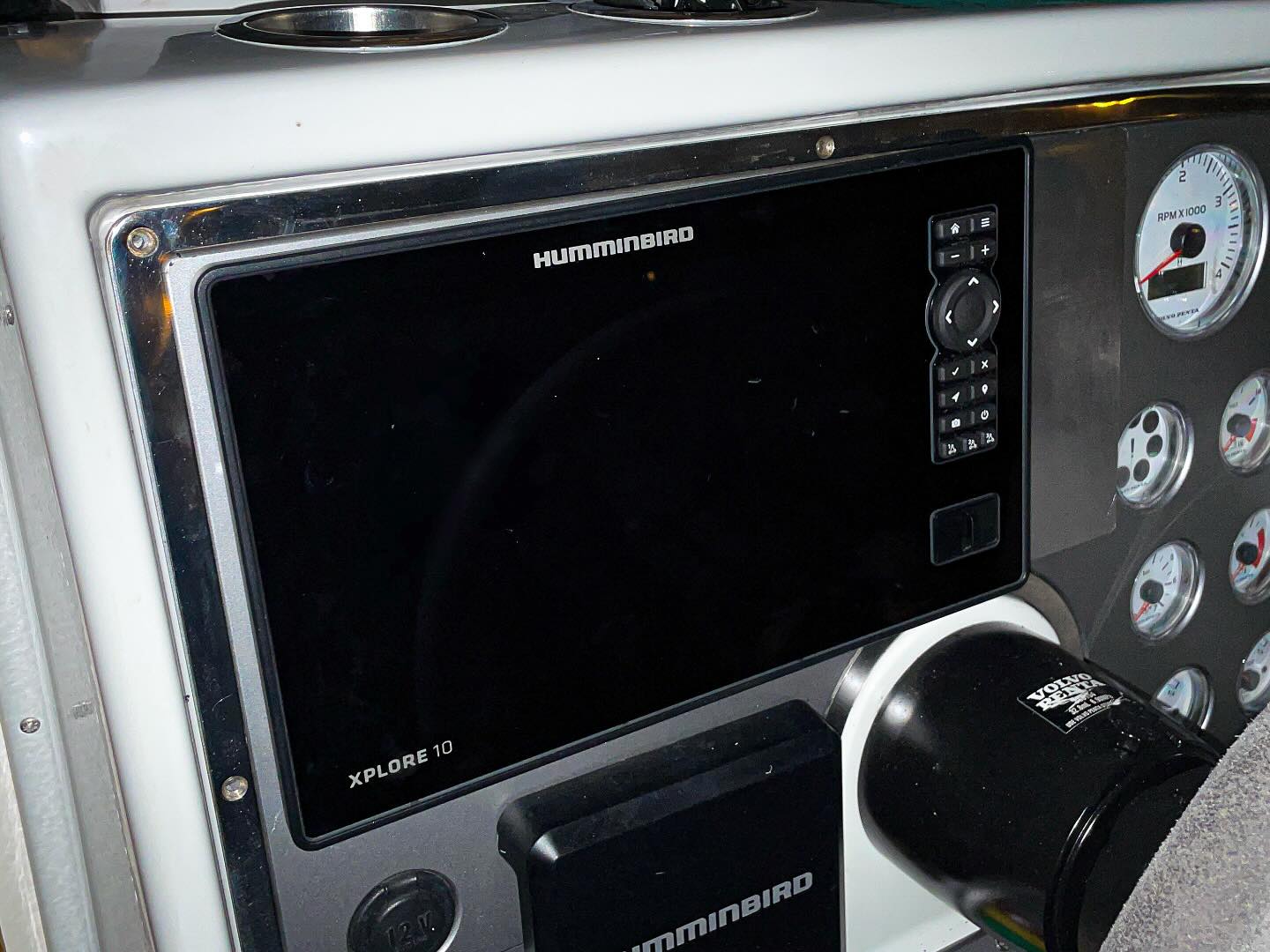 Preparing to install the Humminbird Xplore 10! 😀👍🏻
.
.
.
#humminbird #humminbirdfishing #humminbirdxplore #boatproject #marinelectronics #nimbusboats #comstedt