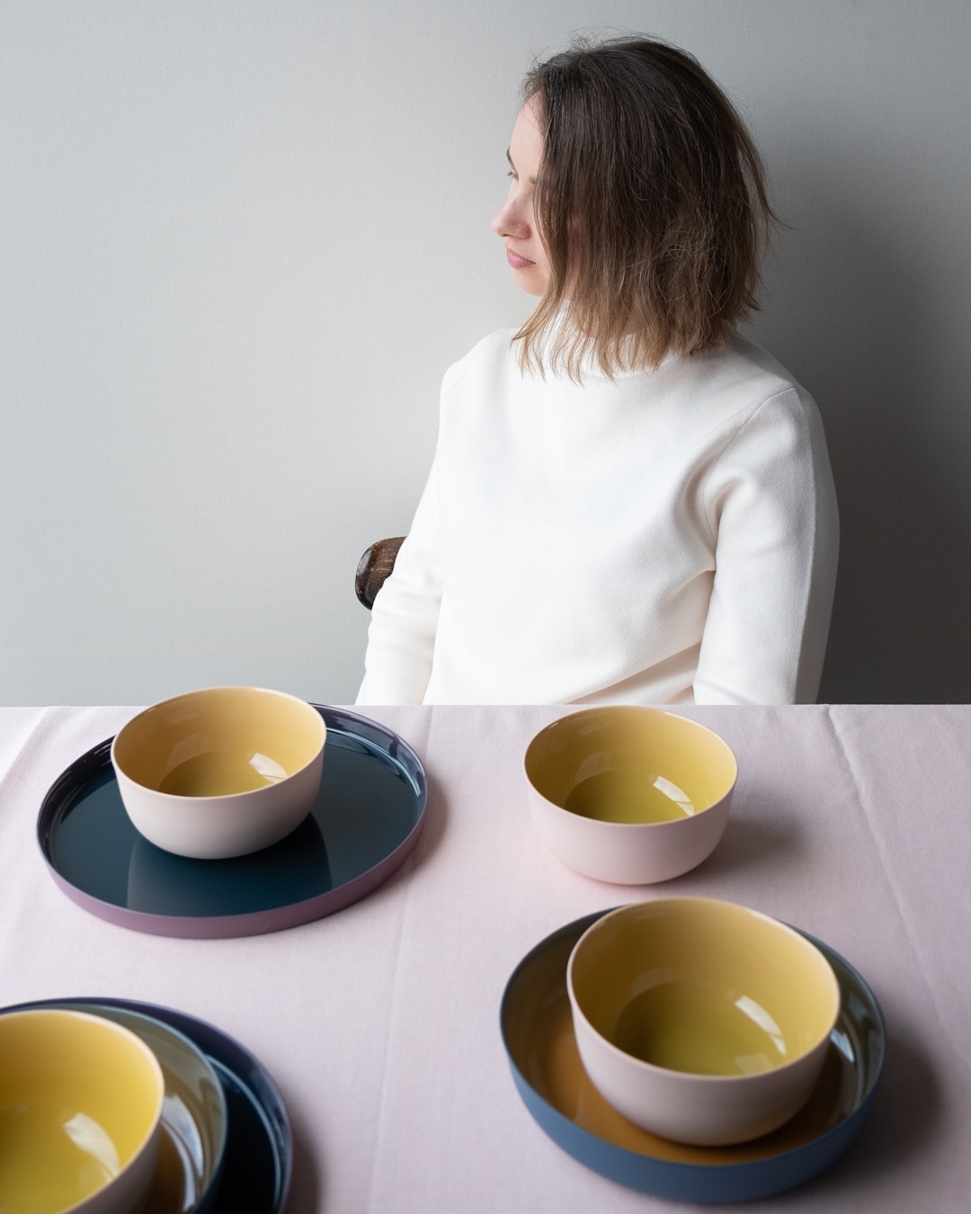 It’s about time I came out of hibernation. If I can be honest with you, last year was really tough. I worked incredibly hard, and was met with resistance and one disappointment after the other. Projects not following through, collaborations not working out, losts parcels and problems with the last studio. Along the way I lost a lot of joy and energy and so standing in my new studio at the beginning of December, I felt overwhelmed at the thought of rebuilding it for the second time that year.
I spent the past few weeks fighting off some inner (and outer) demons and slowly building up the studio downstairs - a much cozier space than the one I’ve shown you before. It’s fully functional now and I even installed a functioning water tap myself (big win!), and slowly but surely, normal production is starting up again.
I’ve just opened pre-orders in my webshop for everything that was sold out—so if you’d like something made just for you, now’s the perfect time to place an order. I also have some exciting things in the works, so if you want to stay in the loop, be sure to subscribe to my newsletter. We all know how fickle algorithms can be, am I right?!
📸 @marliesdoesburg