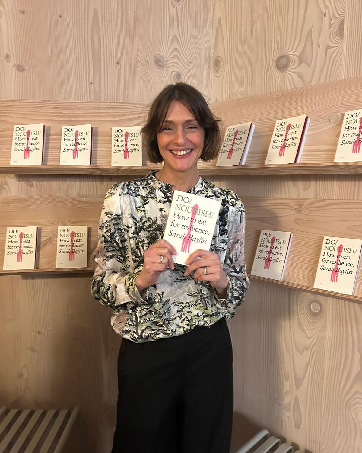 Last night was the London launch of my book - Do Nourish - How to Eat for Resilience!
It was such an incredibly special moment to see my book come to life, and I’m grateful to everyone who attended - thank you 🙏🏻 😌
A huge thank you to @dobookco for organising such a wonderful event, and to @cafevins for hosting.
I absolutely loved every moment and am deeply grateful to everyone who has helped me bring this book into the world.
With love.
Sarah
#eatingforresilience #nutritionist #metabolichealth #nutritiontips #healthyaging #metabolism
