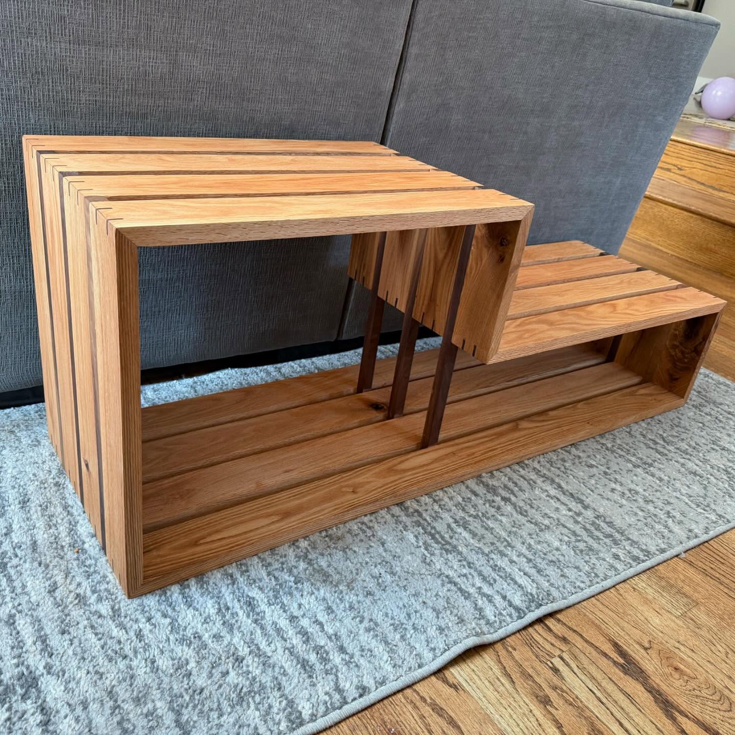 Let’s get some shoes. Was inspired by a shoe rack I saw and built this for our house. Worked on incorporating some new techniques for the miter joints and overall happy with how it turned out.
Feel free to reach out if you have a custom project you want done for your place!
#homadewoods #woodworking #shoerack #denverwoodworker #smallbusiness #customfurniture