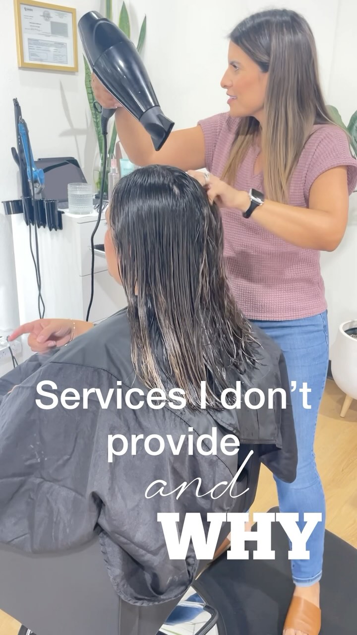 I’ve chosen to focus on the services that bring me joy and fulfillment, so I can provide the best experience for you! It’s not that I don’t like doing extensions, men’s haircuts, bleach root touch-ups, or fashion colors—I’m trained in them. They just don’t bring me joy. I want to concentrate on what I absolutely love doing to truly master those services. When I do what I love, it shines through in my work and enhances your overall experience. ❤️ #nikkimdominguez #brentwoodhairstylist #brentwoodsalon #lowmaintenancehair #brentwoodca #hbcollectivesalon #livedinhair #hairstylist #blonding #oakleyhair #bestofbrentwood