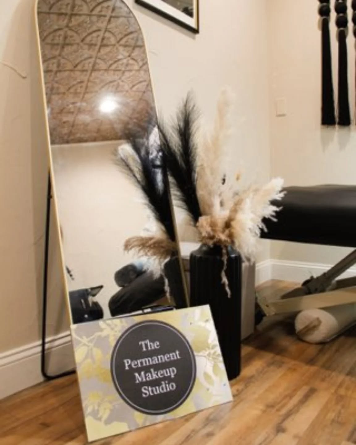 For all the wonderful people that make this life of mine possible THANK YOU!!! I genuinely appreciate all of you! 💜