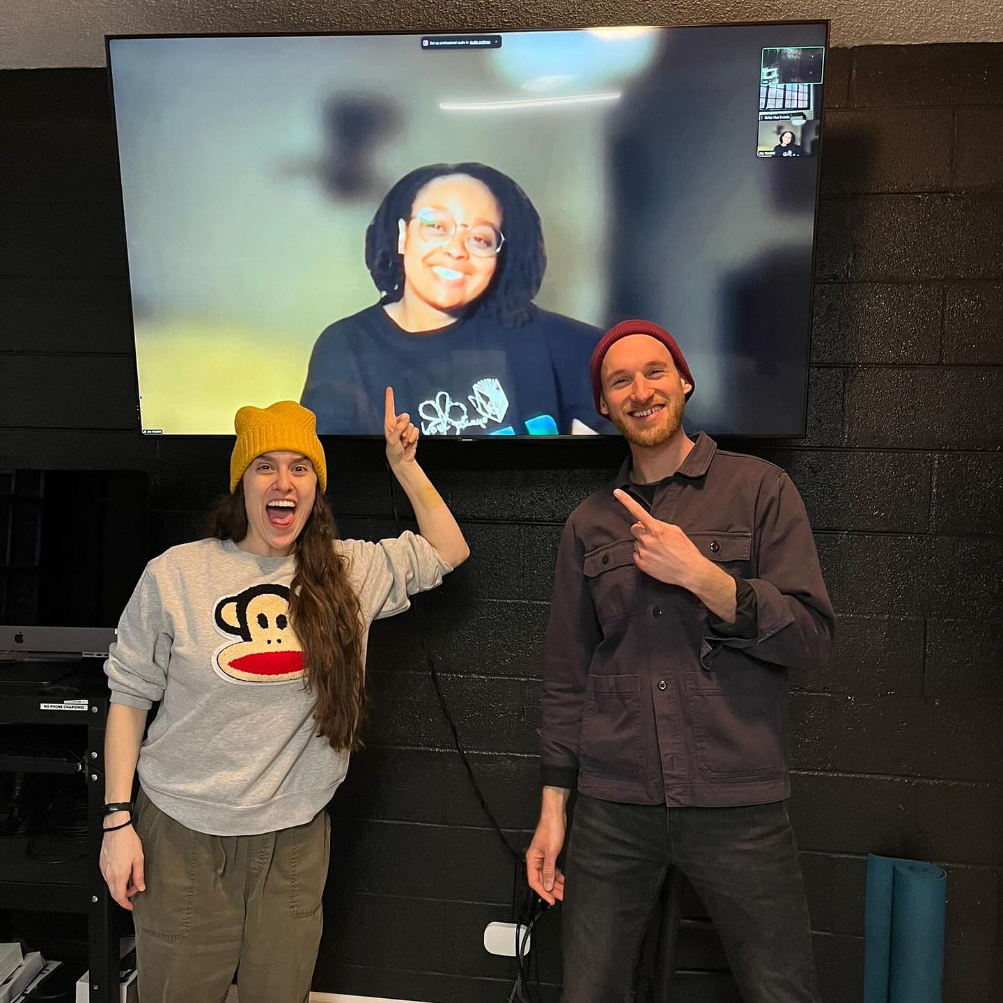 Had the pleasure of (virtually) directing a reading of Gina Donnelly’s fantastic play, Anthem for Dissatisfaction, for the wonderful Solas Nua in Washington, DC! Thank you @gina_d0nnelly for trusting me with your welcome sucker punch of a play, and thank you @solasnua_ for having me on! Break legs on today’s reading @danidangerstoller and @nicholas.gerwitz !!!