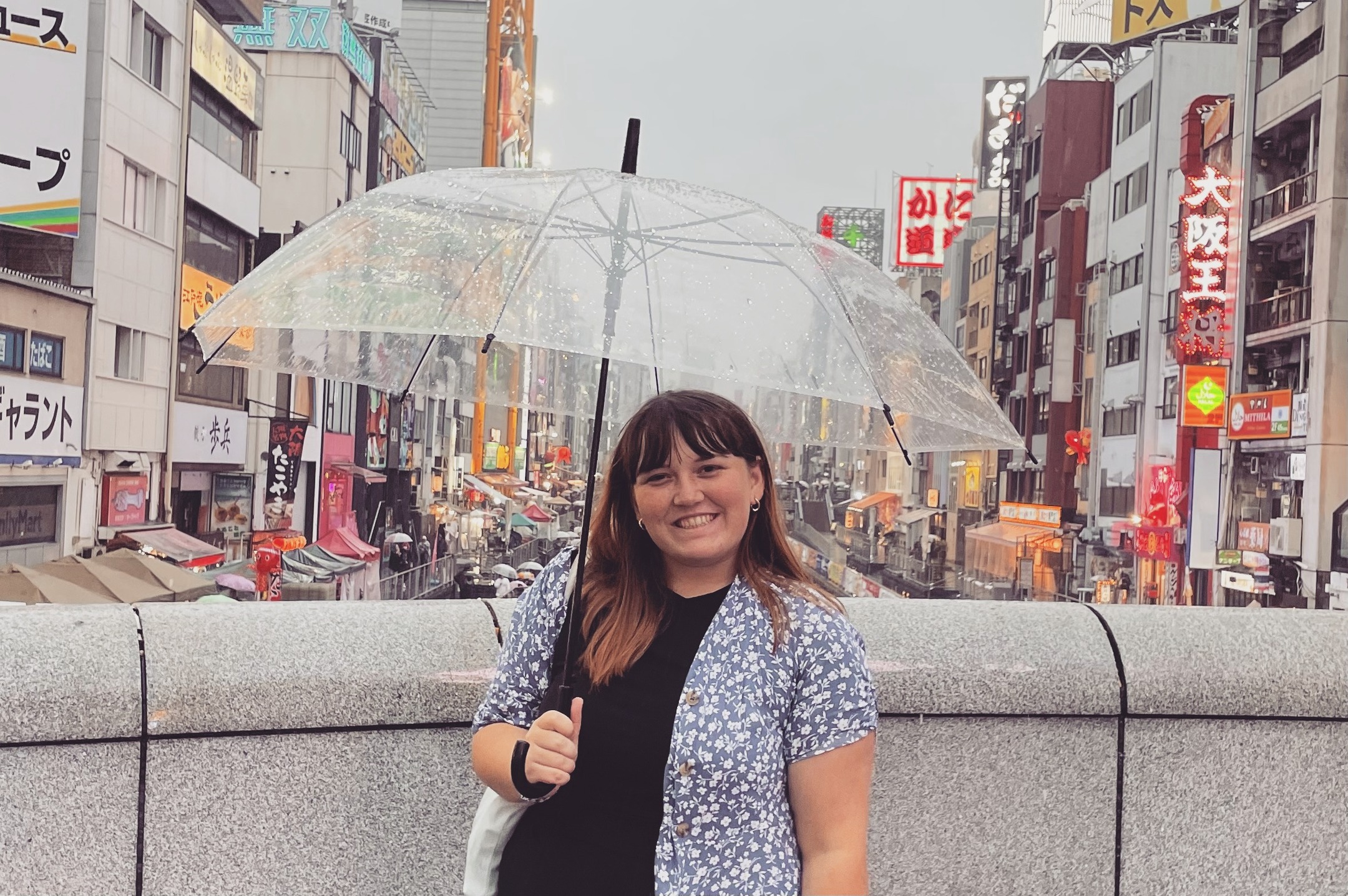 Mon aventure avec JEM: Je m’appelle Alanis, j’ai 20 ans et j’habite dans la région d’Yverdon. En janvier 2024, je suis allée faire une école de disciple en Australie pendant 3 mois, suivie d’une phase pratique au Japon. Je sentais que ma vie de foi ne progressait pas et je voulais faire une pause dans mes études… Suite sur: www.jeunesse-en-mission.ch/fr/blog
My adventure with YWAM: My name is Alanis, I'm 20 and I live in the Yverdon area. In January 2024, I went to do a Discipleship Training School in Australia for 3 months, followed by an outreach phase in Japan. I felt my faith life wasn't progressing and wanted to take a break from my studies... More on: www.jeunesse-en-mission.ch/blog