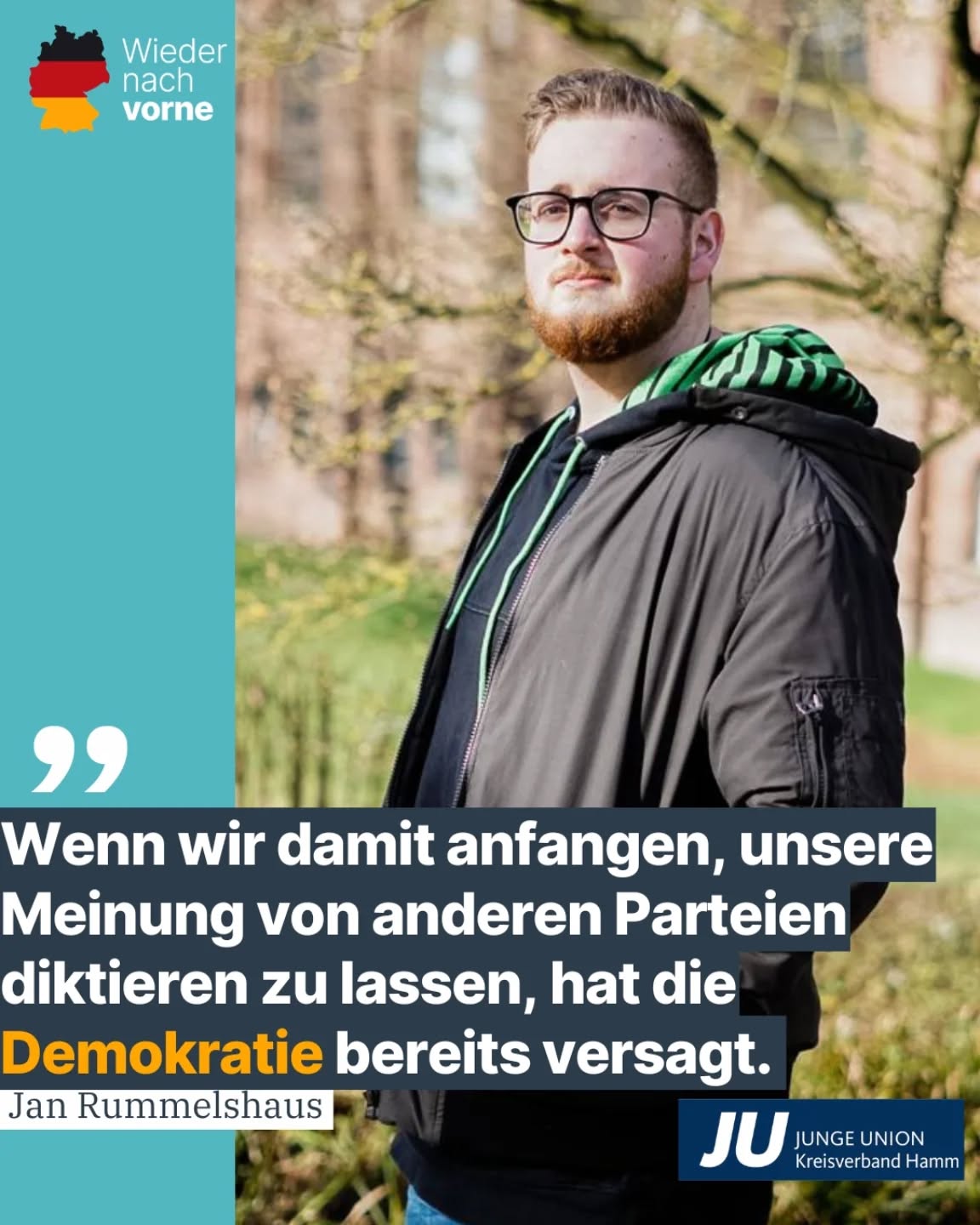 #Demokratie und freie #Meinungsäußerung sind zwei untrennbare Komponenten. Unser stellvertretender Vorsitzender Jan ist der Ansicht, dass das jedoch in der aktuellen Situation unter zu gehen scheint und zeigt, dass die Gefährdung der Demokratie nicht zwingend von rechts außen kommen muss.
#wiedernachvorne#cdu#jungeunion#teammerz#merzimfebruar#politikwechsel