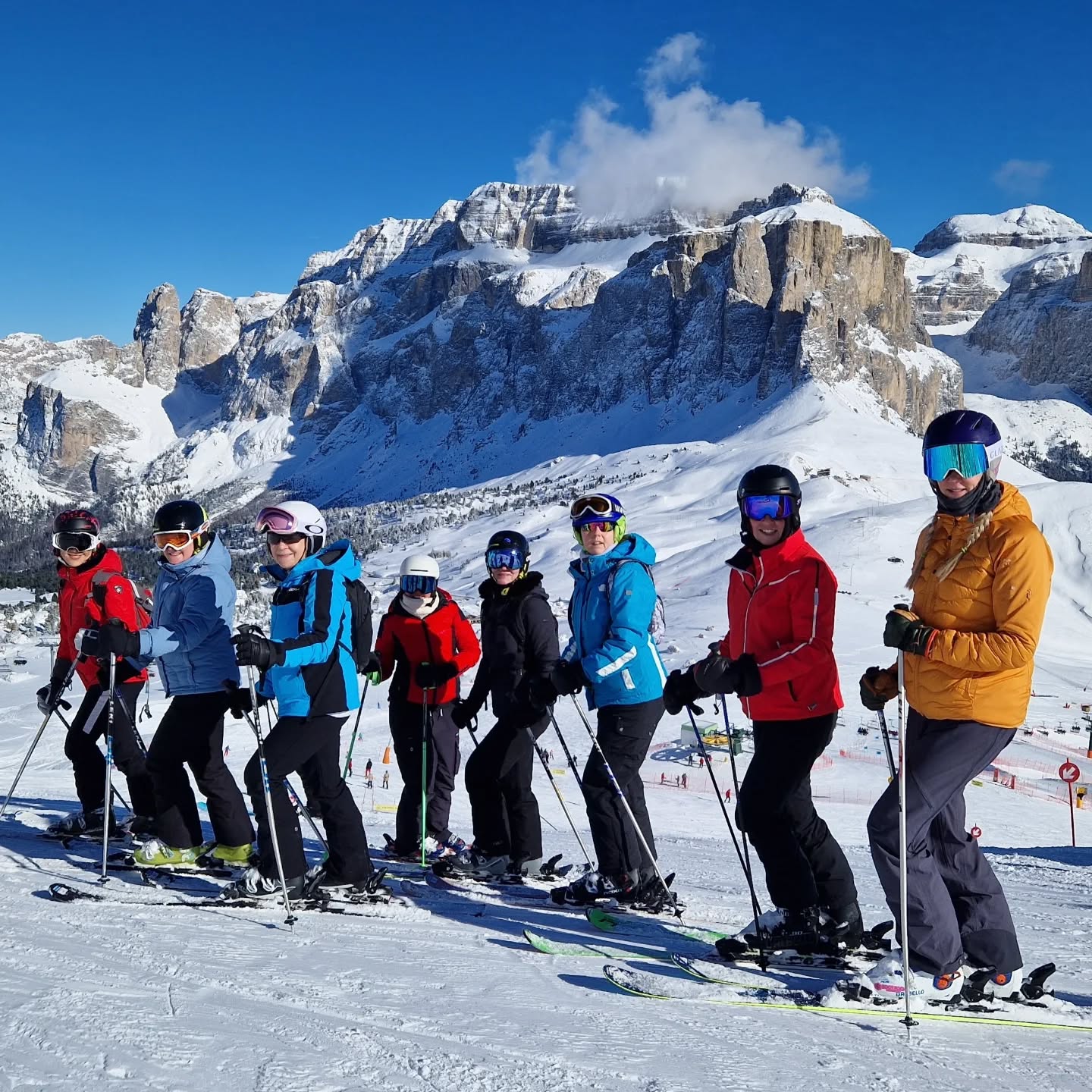 Well, what can I say. What lovely week with an even lovelier WoW group!
Sometimes, I look around and can't believe how lucky I am, or us at WoW are, to have the opportunity to ski in the most beautiful place with some of the most interesting, colourful, smiley and incredible ladies, so thank you, all of you, for being a part of our big family.
Here's to another week of WoW adventure.
WoW Ski Tours, skiing with your soul (and soles, of your feet😂)