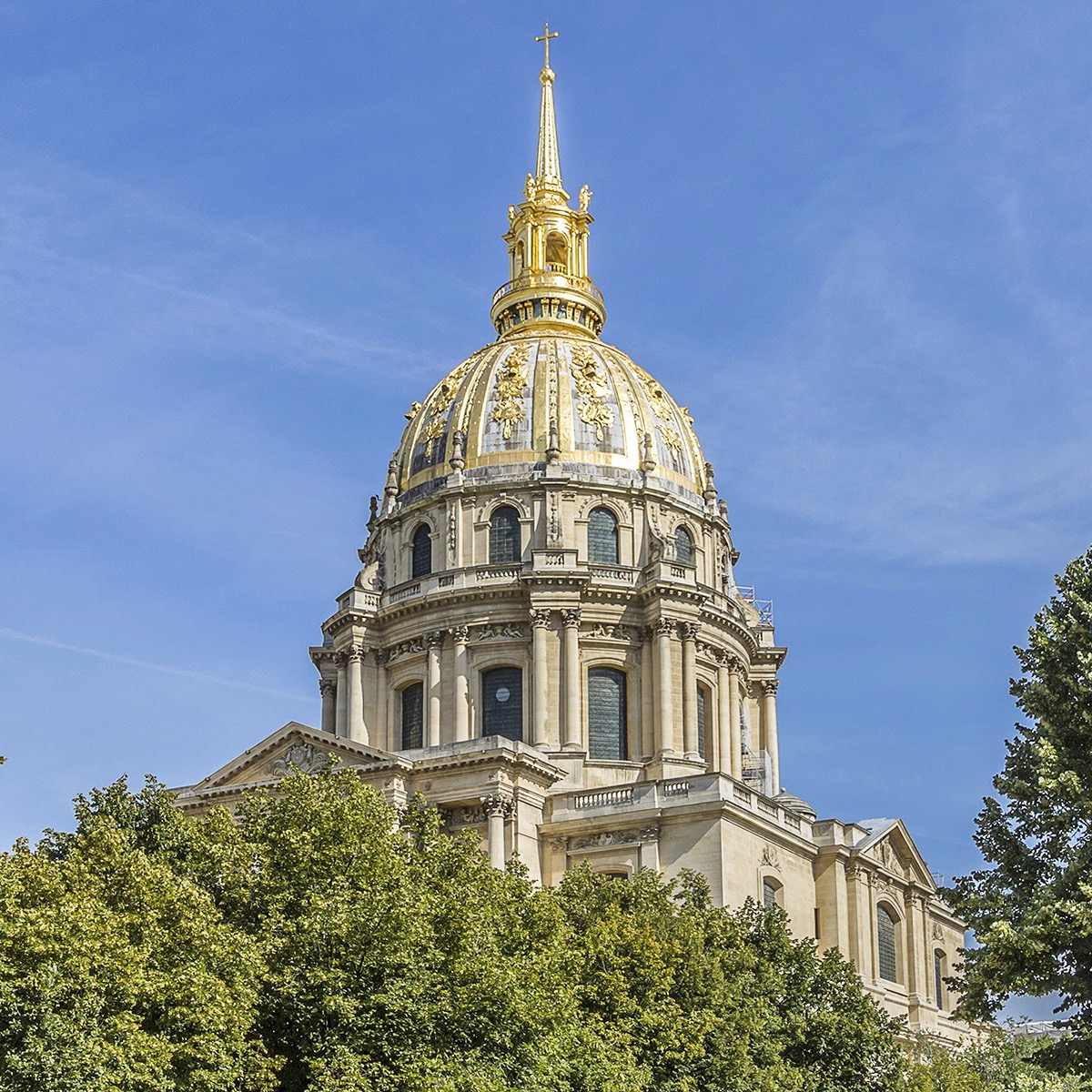 ✨ Discover this exclusive itinerary!
🌿🏰 Departure from the apartment 🏠
☕ Breakfast / Coffee
📍 Terres de Café – 23 Rue de l'Abbé Groult
👉 A specialty coffee shop with high-quality beans and delicious viennoiseries to start the day right.
🎨 Cultural Visit – Bourdelle Museum
👉 Discover the impressive sculptures of Antoine Bourdelle in a peaceful museum with a charming garden.
🍽️ 3. Gourmet Lunch
👉 A refined restaurant specializing in Basque cuisine and fresh seafood, perfect for a delightful break.
🛍️ 5. Shopping & Local Discoveries
👉 Explore this lively shopping street with a mix of well-known brands and charming local boutiques.
🗼Eiffel Tower & Champ de Mars
👉 Climb the Eiffel Tower for a breathtaking view or relax in the Champ de Mars park with a takeaway coffee.
🍹 6. Dinner & End of the Day
📍 Le Quinzième Terrasse – 145 Rue Saint-Charles
👉 A cozy yet elegant brasserie with a great wine selection and a relaxed Parisian atmosphere to end the day smoothly.
Enjoy this day between culture, gastronomy and incredible panoramas! 😊✨
#paris #arrondissement #discovery #itinerary #evengestion