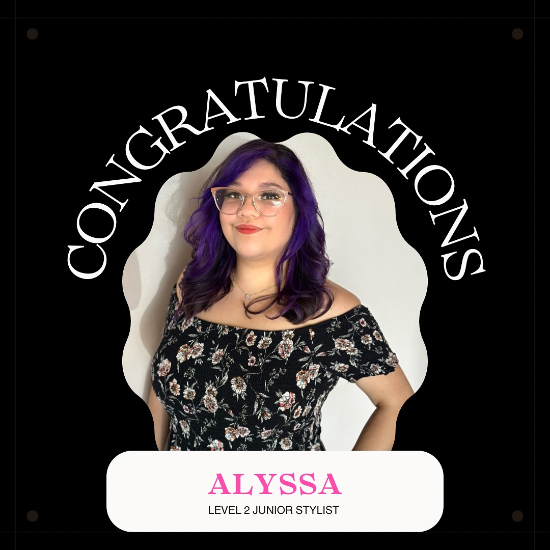Congratulations to our @hair.by.alyssac on her promotion to Junior Stylist!!! She has worked her butt off and we are so excited for this level up!!! You go girl!!
#levelup #stylist #juniorstylist