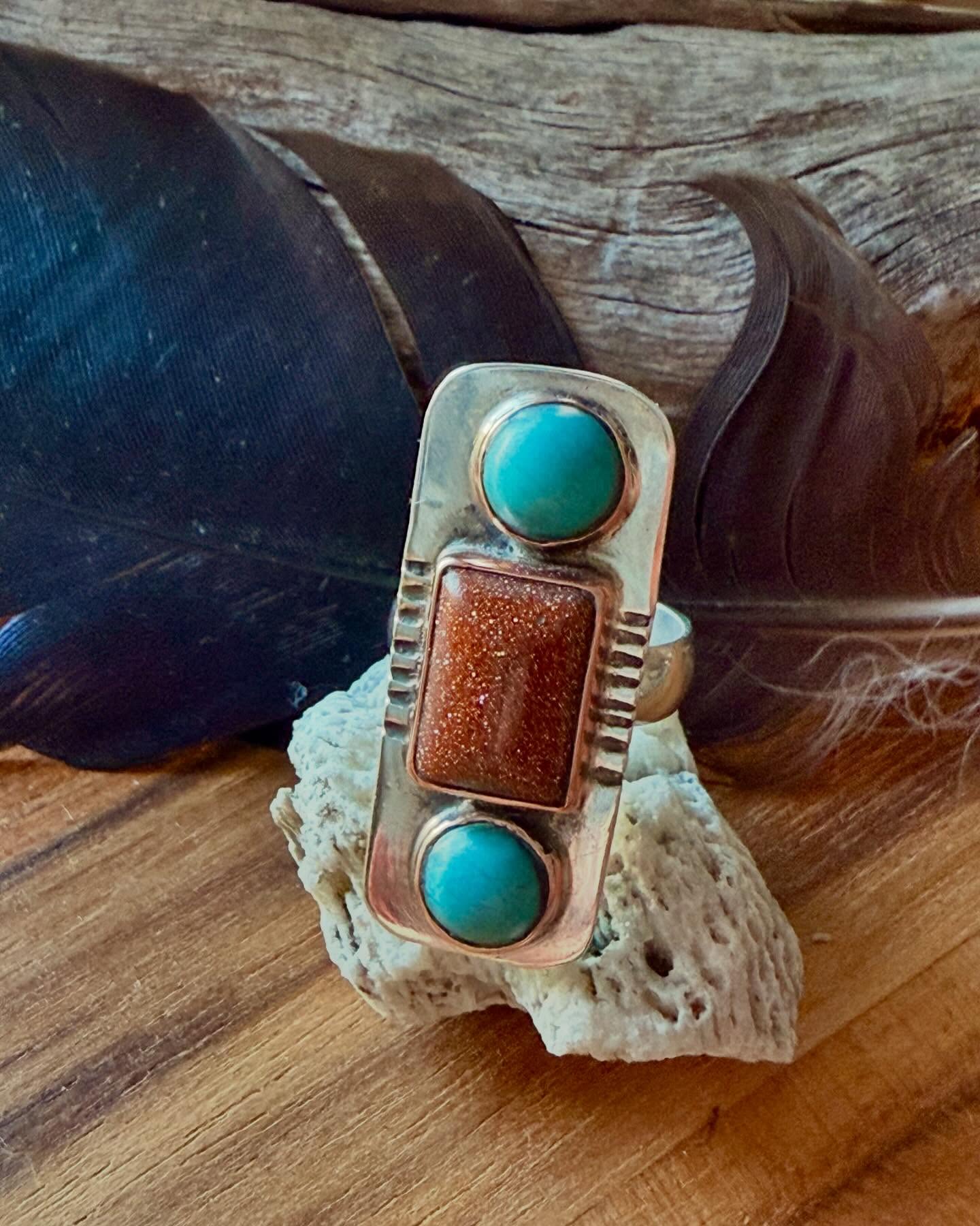 Turquoise & Glass Copper Glitter • Silver & Copper • Size 7
#metalsmith #handmade #art #artist #silver #rings #jewelry #smallbusiness