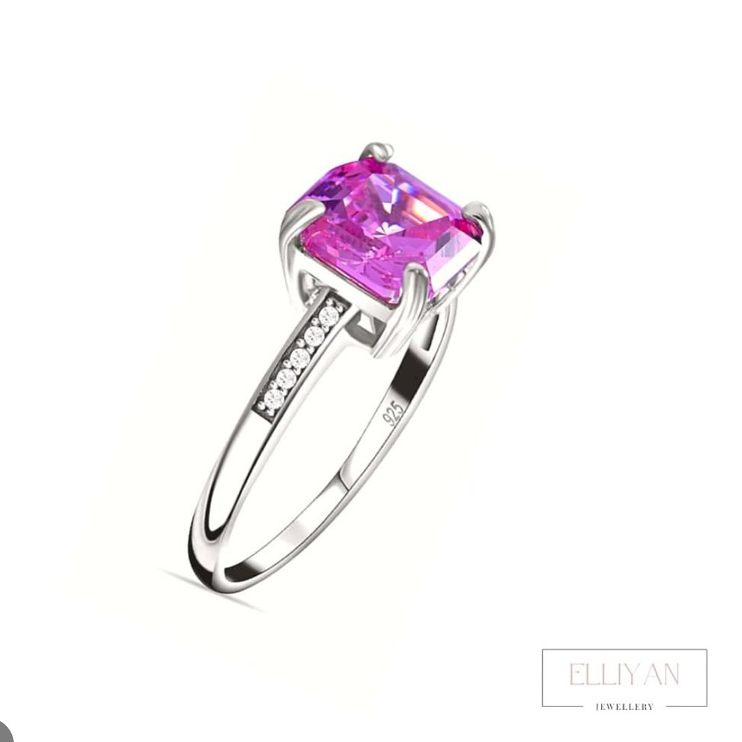 Candy Pink 🍭🩷
Cubic Zirconia Solitaire Sterling Ring 💍
✨ Tarnish free
✨ waterproof
✨ Durable
✨ Showstopping
@elliyanjewellery
https://www.elliyanjewellery.co.uk/product-page/candypinkcubiczirconiasolitairesterlingring
#pink #bling #pinkcrystal #zirconia #pinkring #ring #pinkring #elliyanjewellery