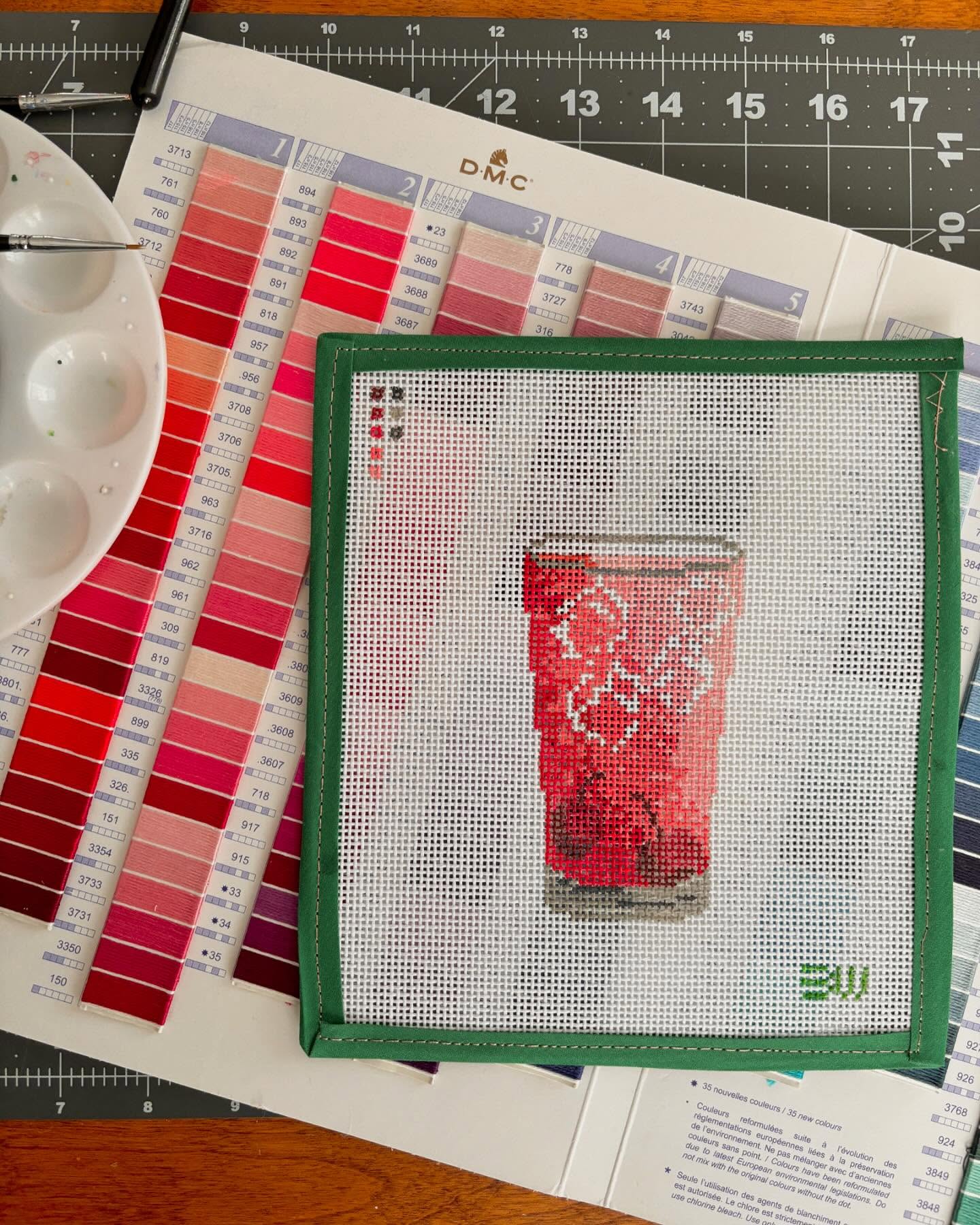 SHIRLEY GIRLIES, UNITE!
The Shirley Temple Needlepoint Canvas is here for pre-order! Is there anything better?
13 mesh, stitch painted, available in 8-12 weeks 😘🍒