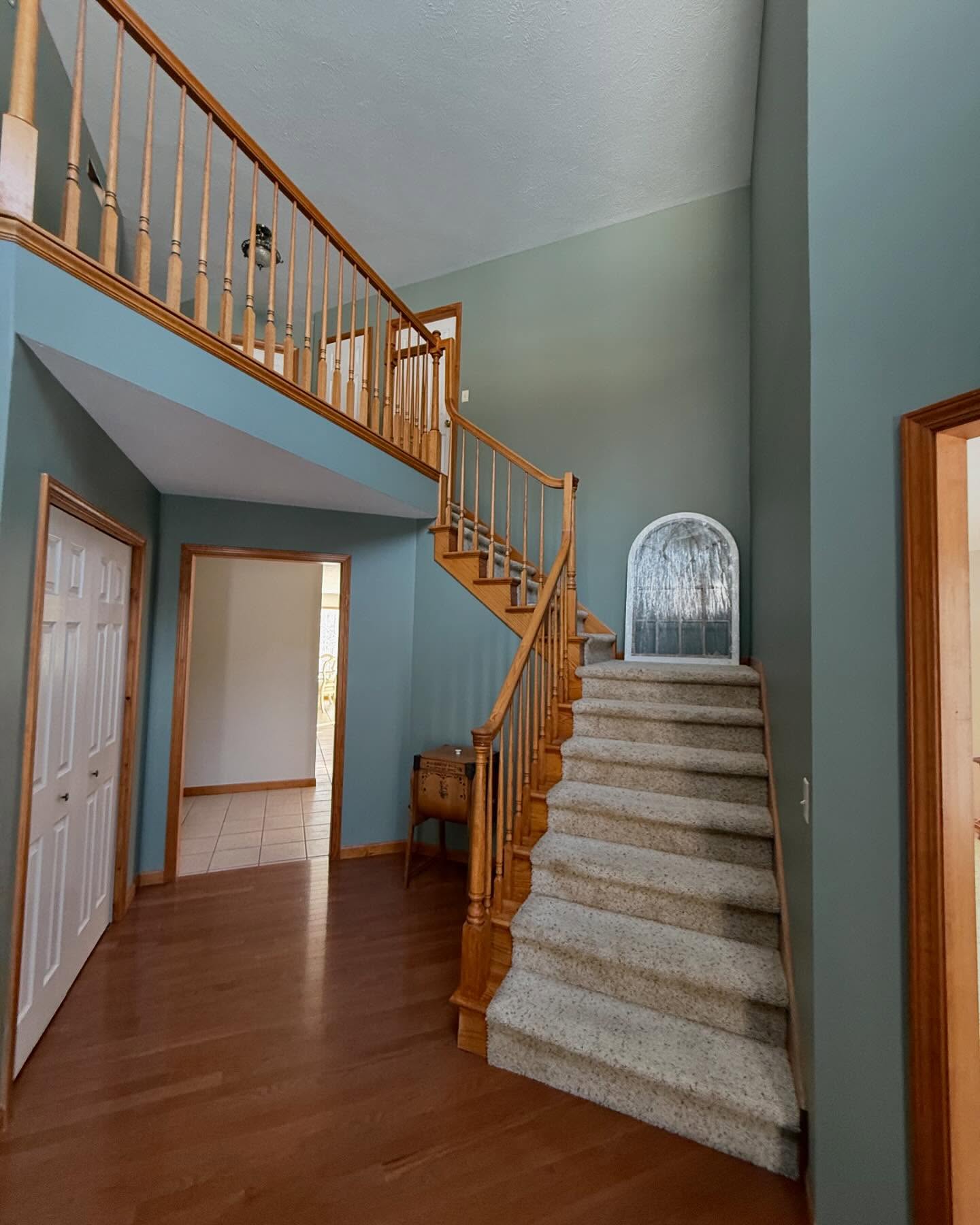 Recently had to the honor to serve a client in South Bend on a whole house interior repaint. This client received professional care from our color consulting team as well as our great painting team. We removed some trim work and completed this project in 5 days. The accent colors we used from Sherwin Williams turned out beautiful. Thankful for great clients and great projects. #guardian #guardianpropainting #southbend #southbendindiana #sherwinwilliams