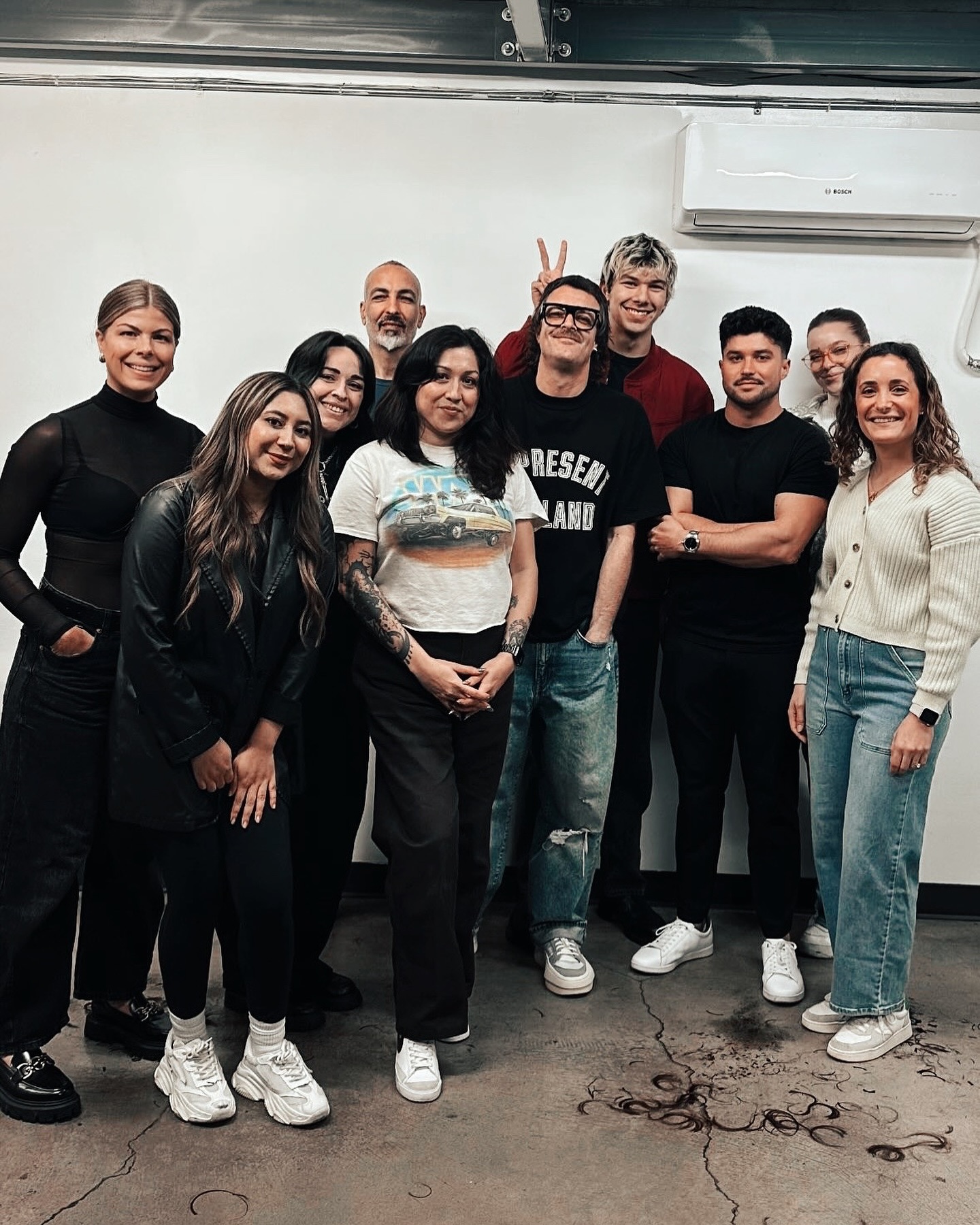 Education starting off strong this year ✨
I was lucky enough to be able to participate in @danieljosephmuldoon Knowledge Destroys Fear class held here in San Diego! It’s been a dream of mine to be able to join in one of these classes. I have learned so much I can’t wait to bring back to the salon!
Thank you so much DJ! It’s always a pleasure to see you work!