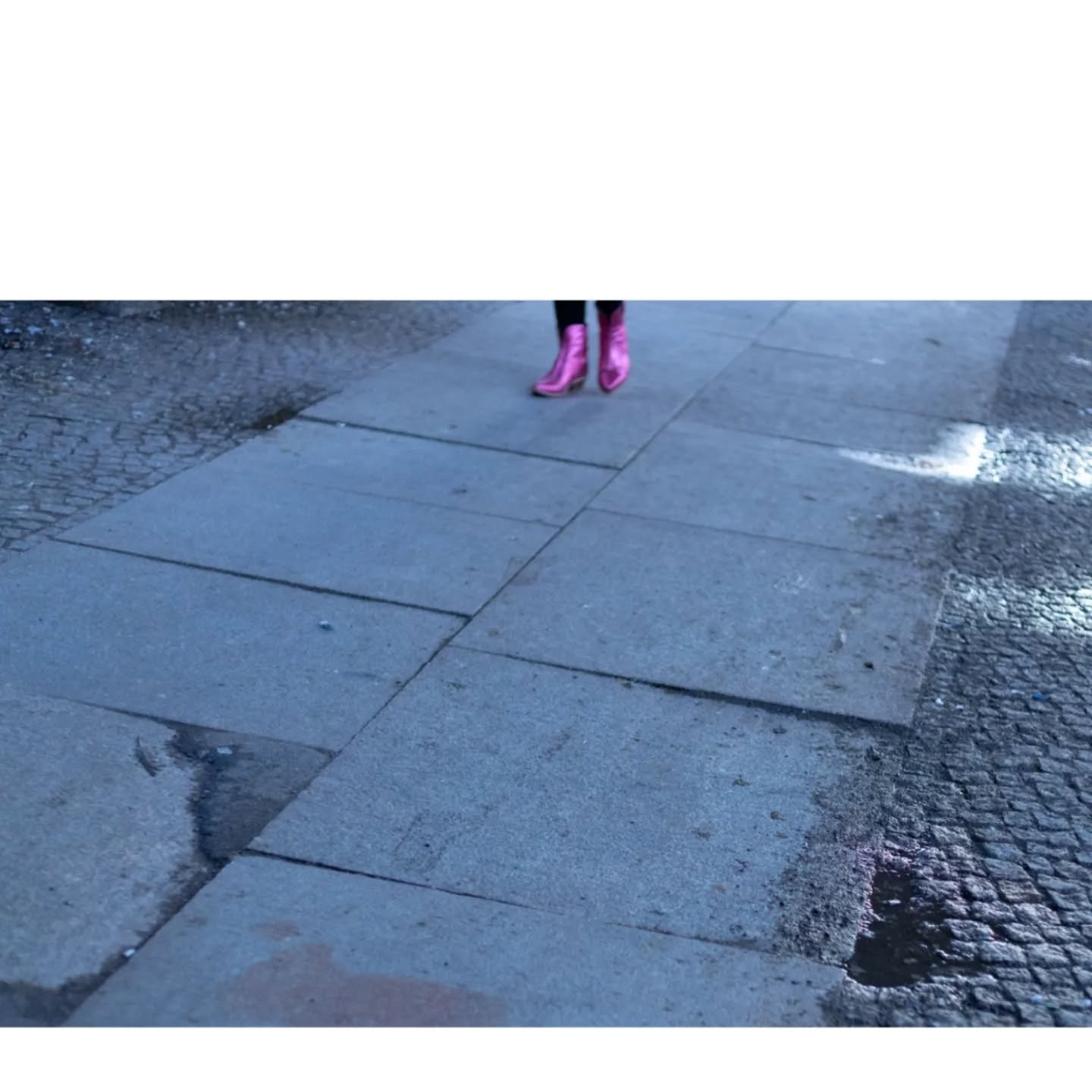 BERLIN - I kind of like it
#streetphotography #50mmphotography #canonphotography #photography #berlinstreetphotography