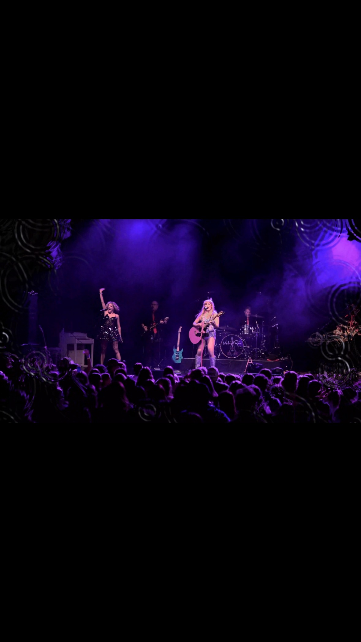 I can’t wait to see you at the Vanguard on Friday!!! @thevanguard757