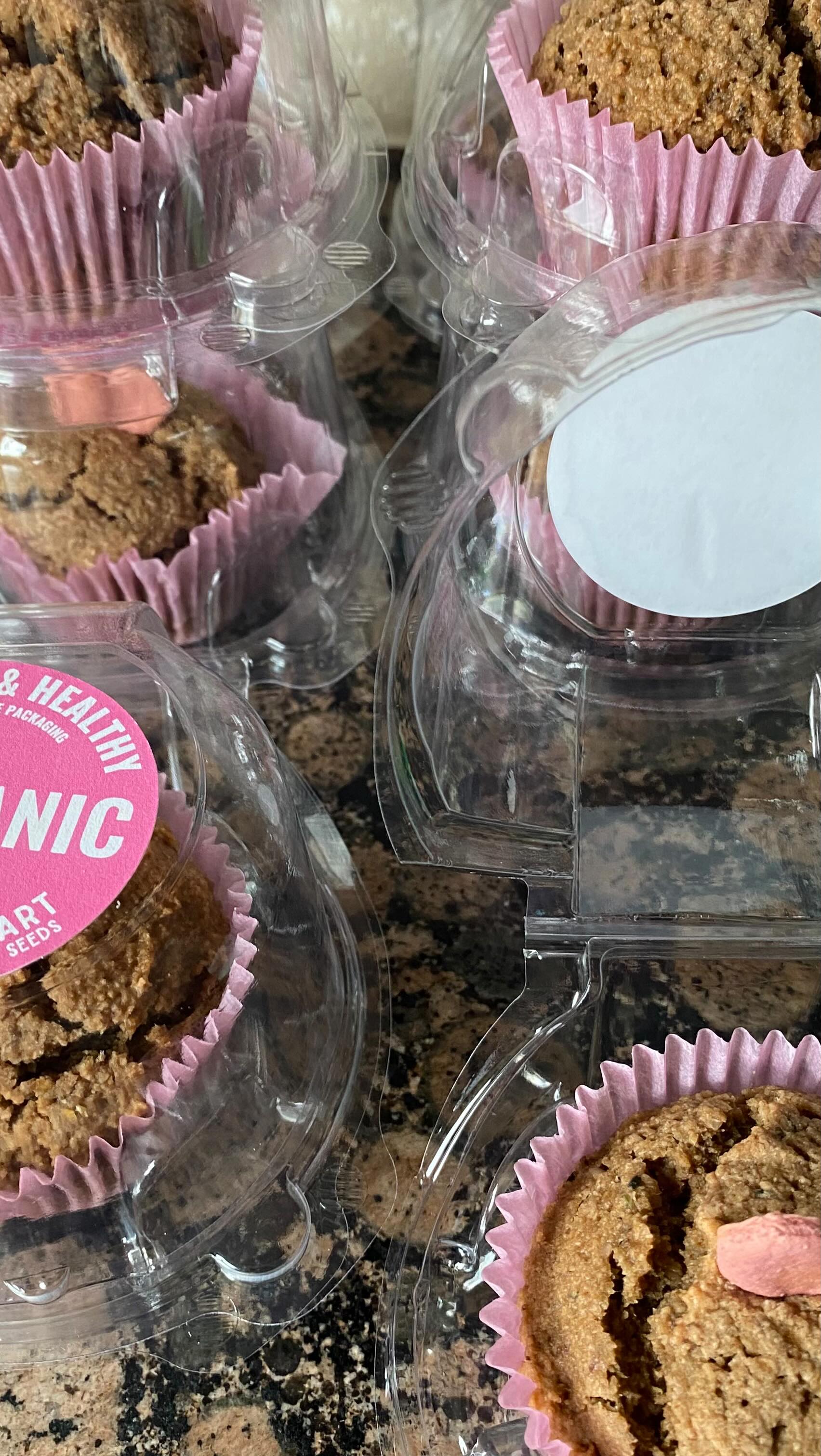 Our sustainable and healthy Valentineโs Pupcakes for your pup will be available soon! โค๏ธ