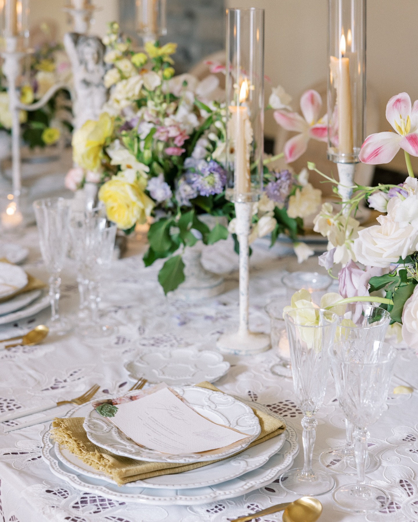 Reception details by candlelight
.
.
.
#lakecomo #lakecomowedding #lakecomoweddingphotographer #italy #italywedding #italyweddingphotographer #italyweddingplanner #weddingreception #destinationwedding #destinationweddingphotographer #stylemepretty #italybride #weddingflorals #europeweddingphotographer #europewedding #elopementphotographer #italyengagementphotographer
.
.
.
Venue | Villa Aura del Lago | @auradellago
Workshop Host | AMV Retreats | @amv_retreats
Wedding Planning, Styling & Design | AMV Weddings | @amv_weddings
Educators | Sophie Kaye @sophiekayephotography | Andreas K. Georgiou @andreaskgeorgiou | Storybox Cinema @storyboxcinema
BTS Photography | Konstantyn Zakhariy | @konstantynzakhariy
BTS Videography | Storybox Cinema | @storyboxcinema
Florist | Flowers Living | @flowersliving
Cakes | Erzulie Cakes | @erzuliecakes
Furniture/Tabletop Rentals | Tableset | @tablesetrentals
Linens | Nuage Designs | @nuagedesignsinc