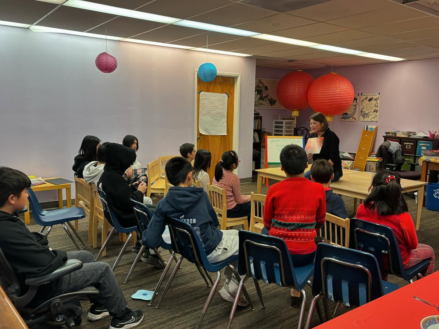It’s not Chinese New Year without dumplings! But before making them, our students hear the story of the monster “Year,” read by the author herself.
Then it’s time to make dumplings! No matter what shape they took, they all tasted delicious 😋
#chineseimmersion
#chineseimmersionschool
#chineseimmersionprogram
#sanfrancisco
#privateschools
#privateschool
#privateschoolssf
#chinese
#sanfranciscoschools