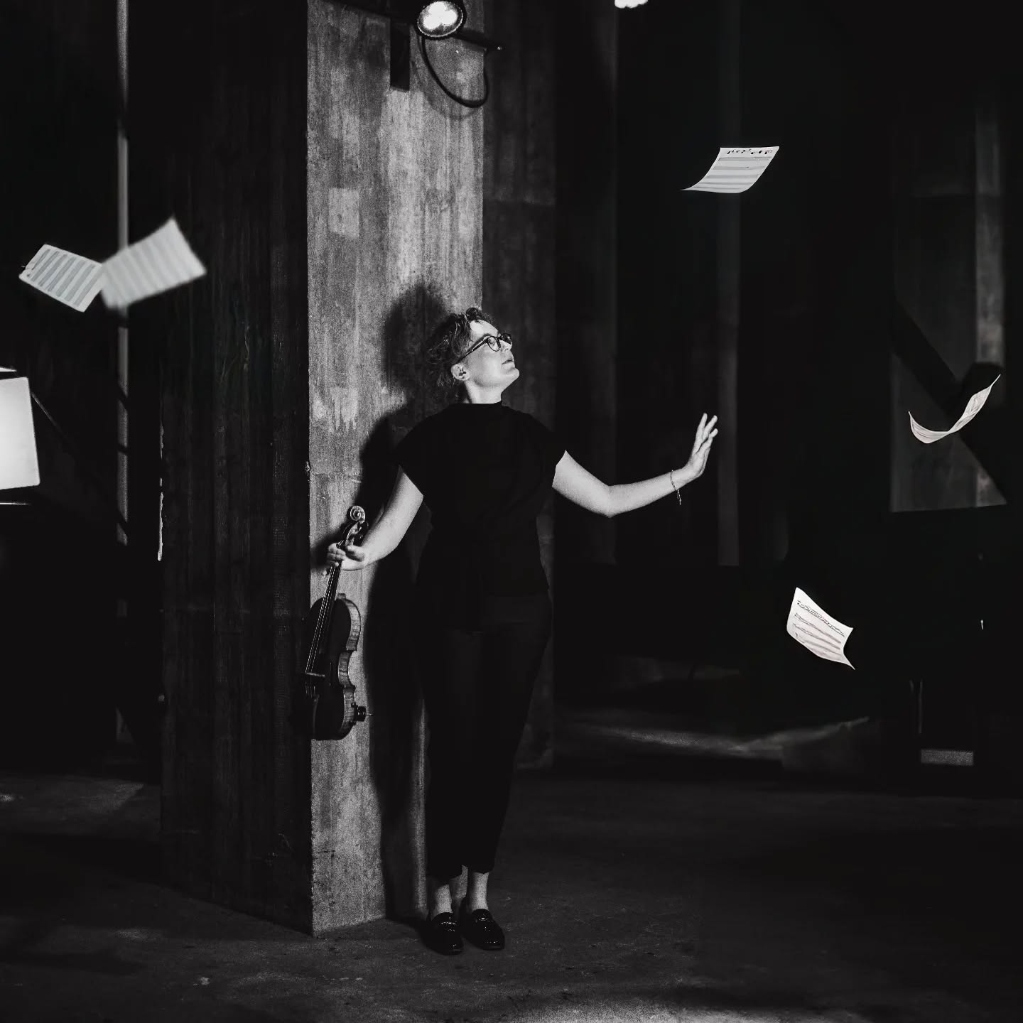 • • Portrait article on the《Speak, Memory》album 🎻💥 Many thanks, Ilona, for your interest and comprehensive article 💿🙏🎶 link in bio
💿@naxos_denmark
@naxosenespanol
@naxosusa
📖 @getclassical
🎶 @leraauerbach
🎻 @augustinusfonden
📽 @elena_belevantseva
🎙 @korasfader
🌊 @bronshojvandtaarn